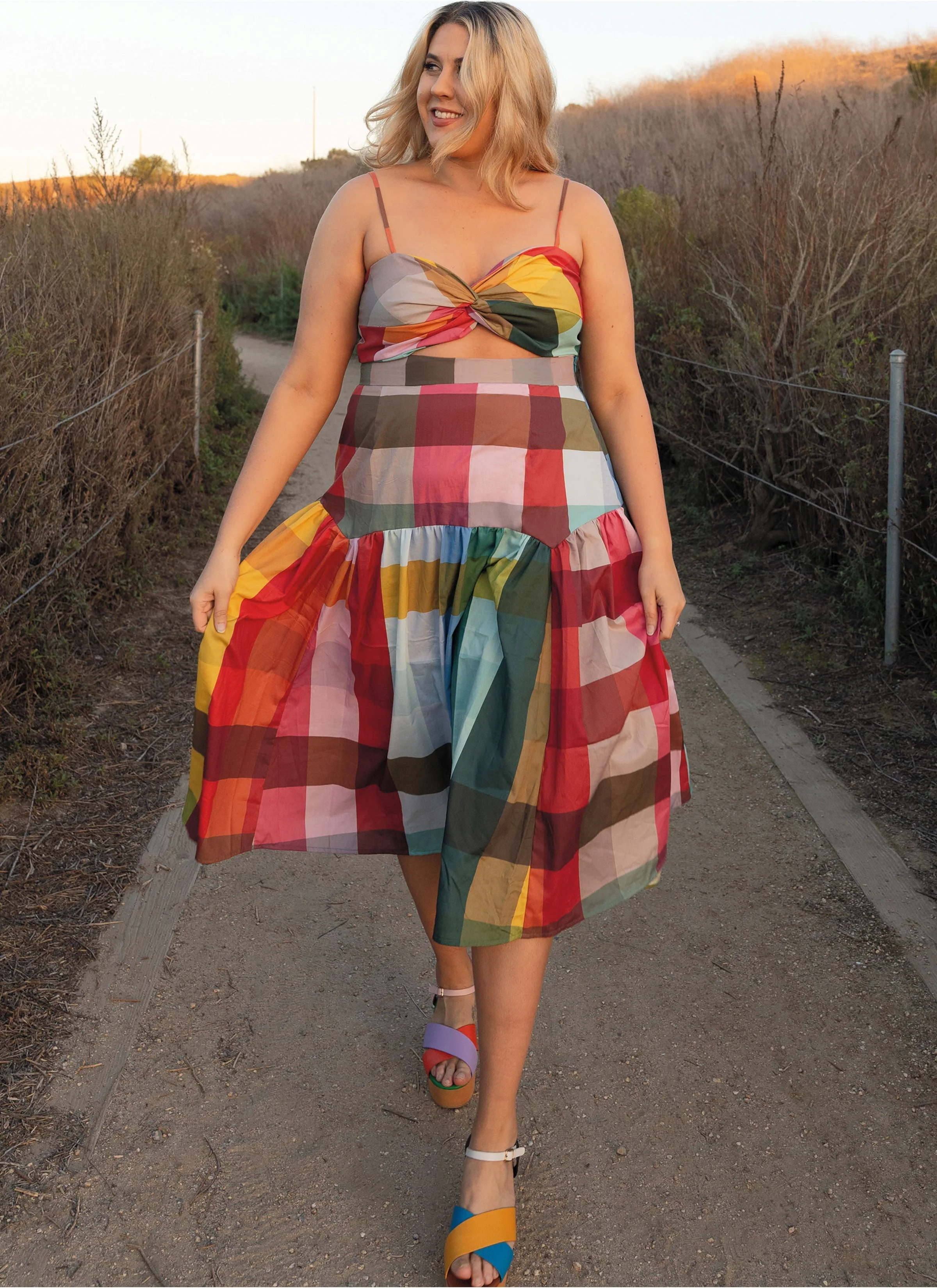 KnowMe Pattern Me2073 Misses' Crop Top and Skirt