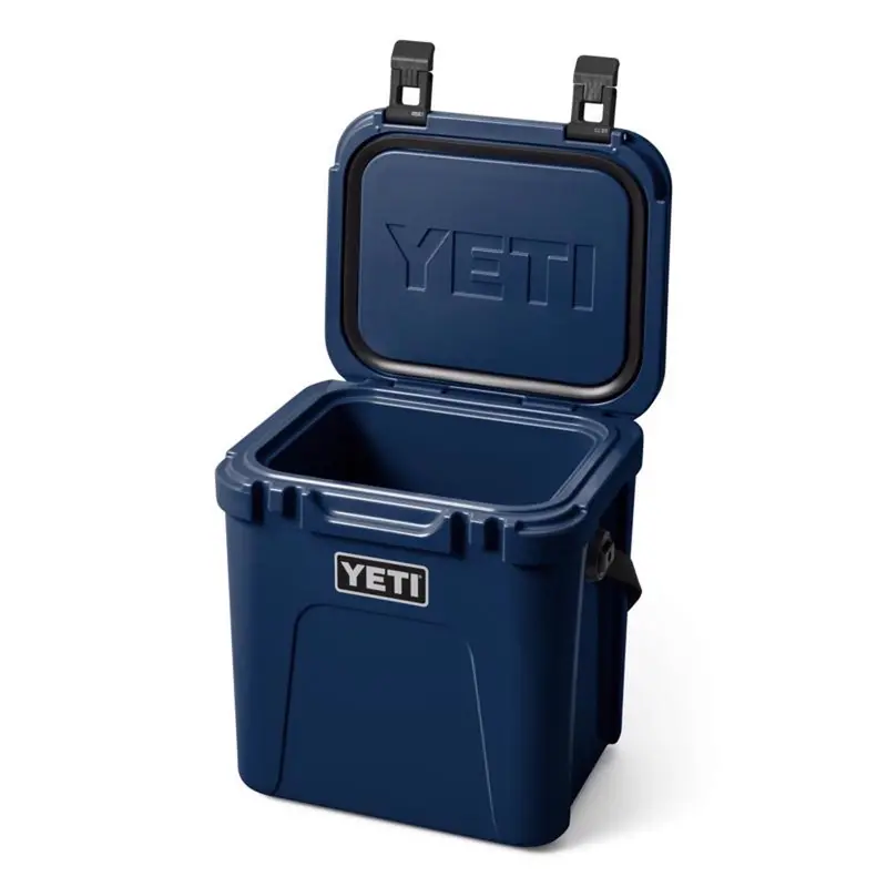 Lodówka turystyczna YETI Roadie 24 Navy o pojemności 22 qt z twardą obudową