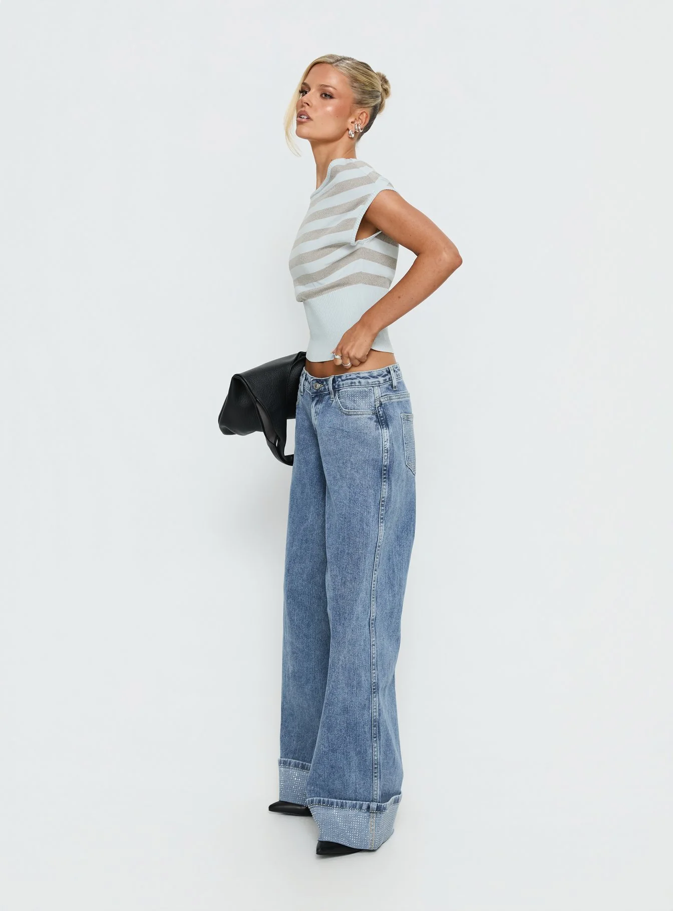 Ramos Diamante Low Rise Wide Leg Jeans Washed Mid Blue