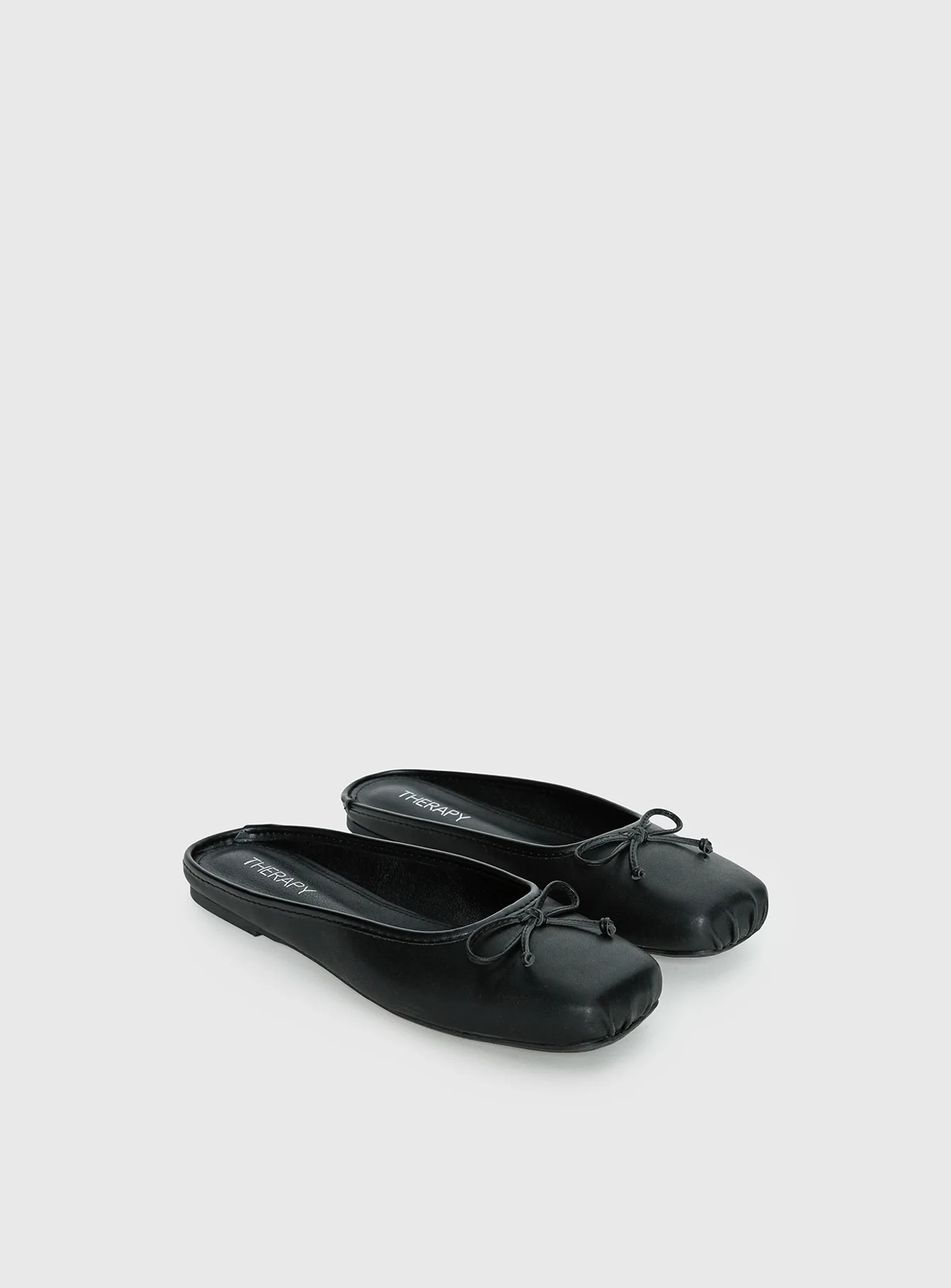 Therapy Lilah Flats Black