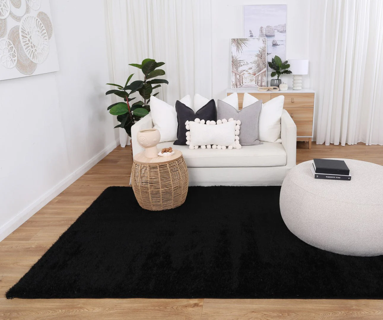 Brendon Black Shaggy Rug