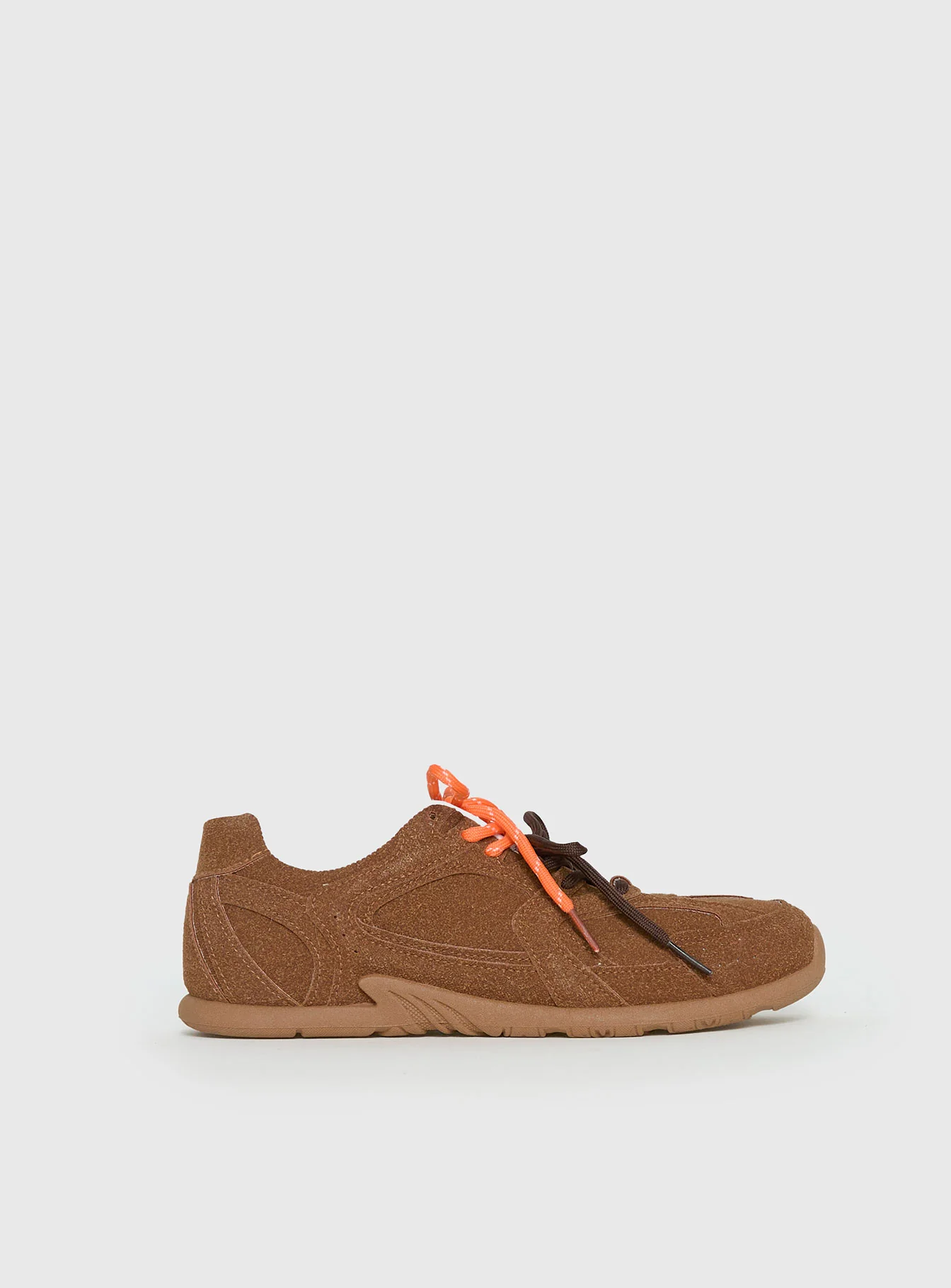 Extra Mile Sneakers Brown