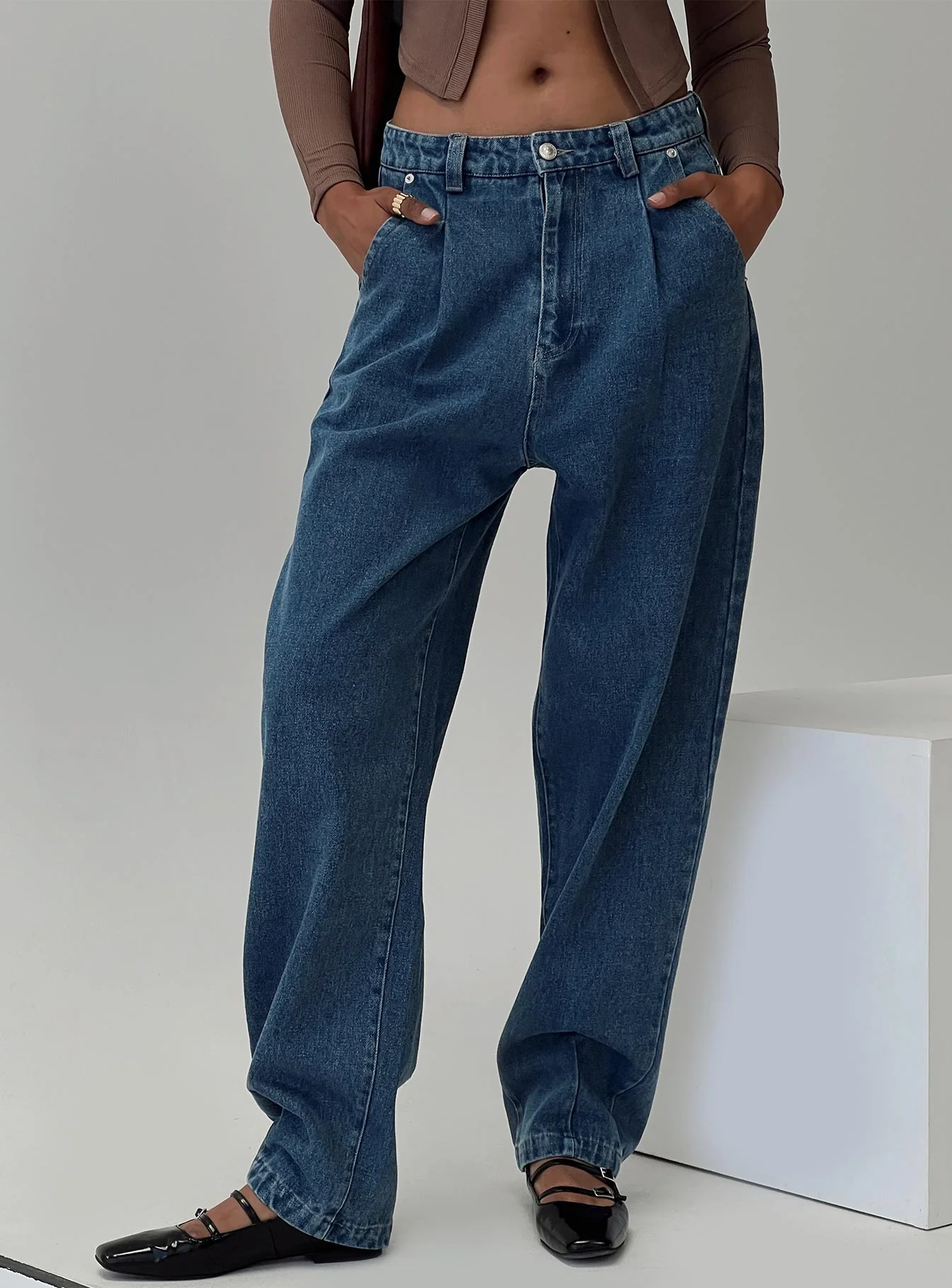 Forestier Mid Rise Barrel Leg Pin Tuck Jeans Mid Blue