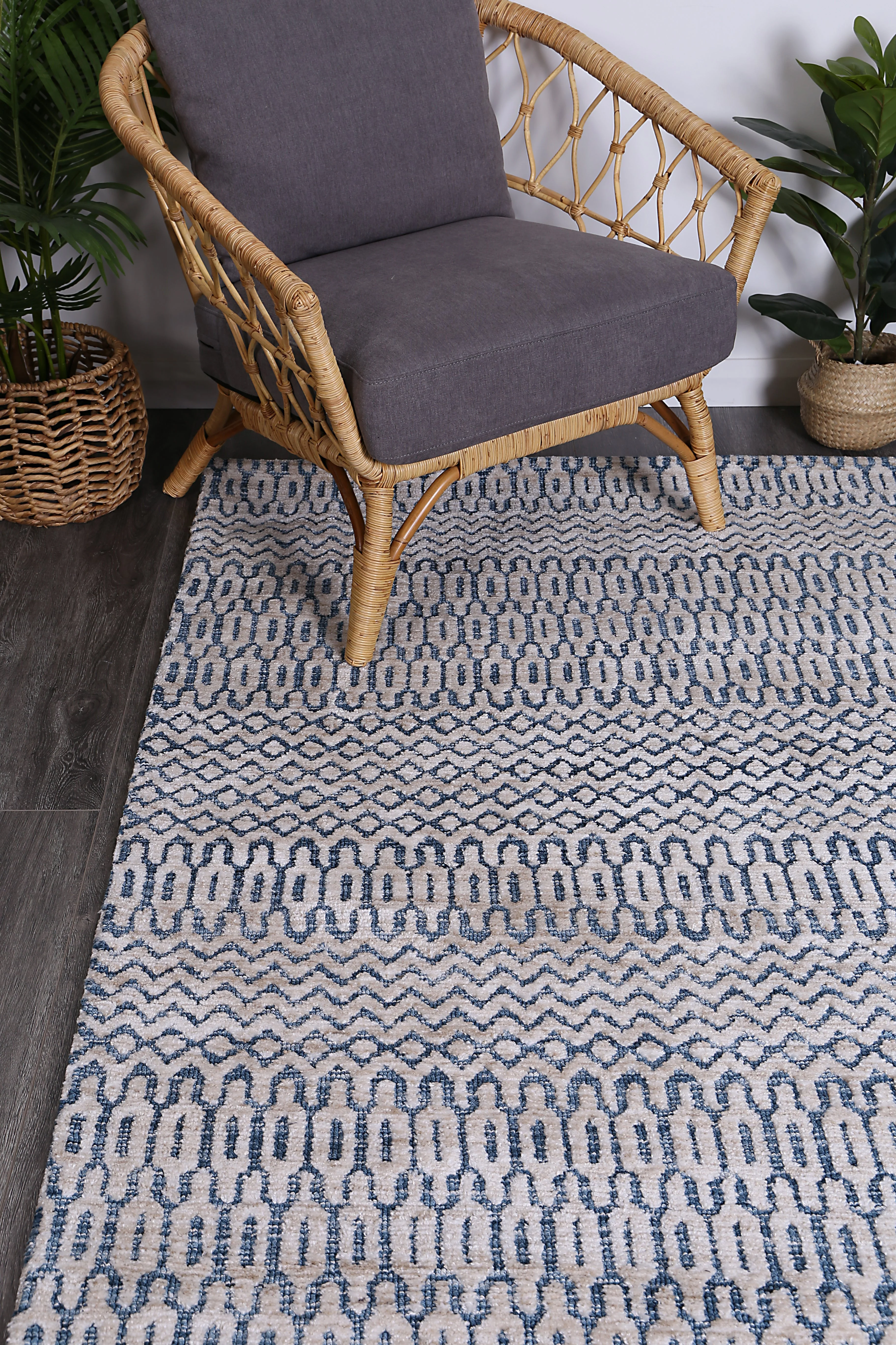 Ambarsar Camphils Navy Tribal Rug