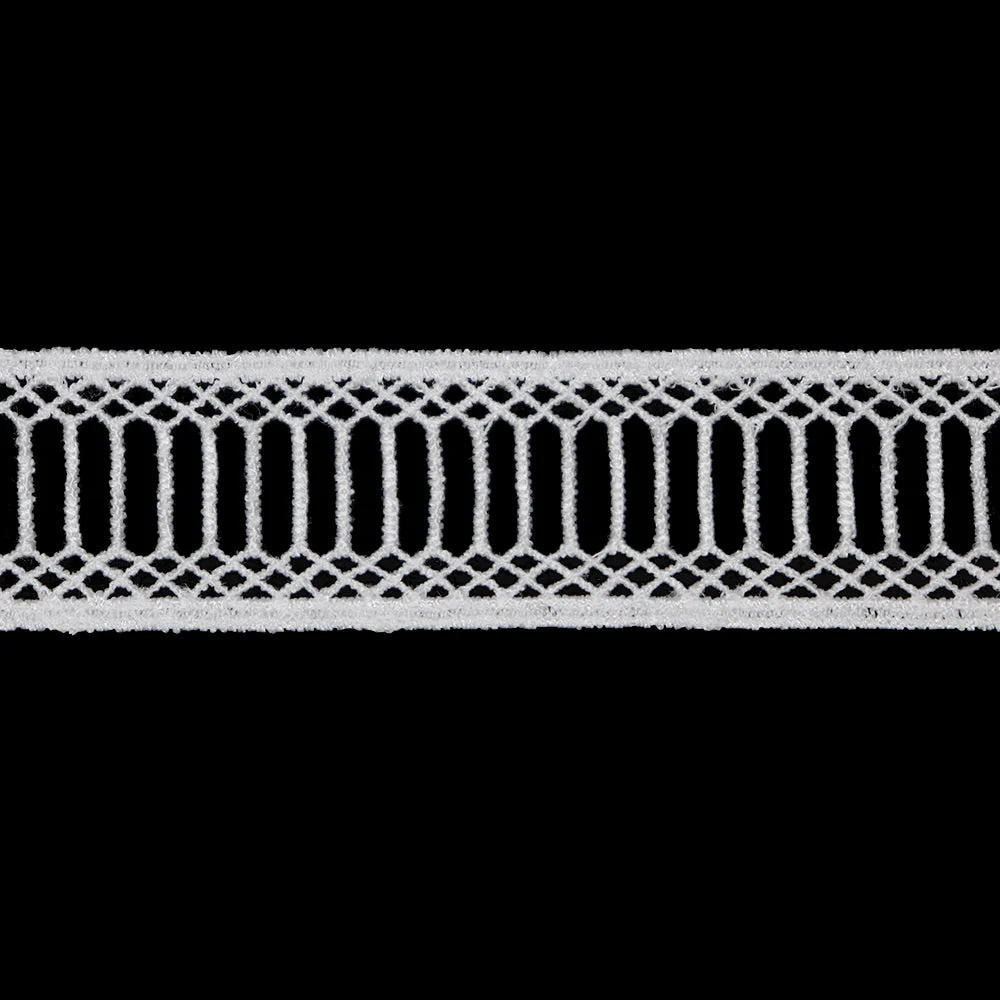 Sullivans Lace Euro Guipure, Ivory- 22mm