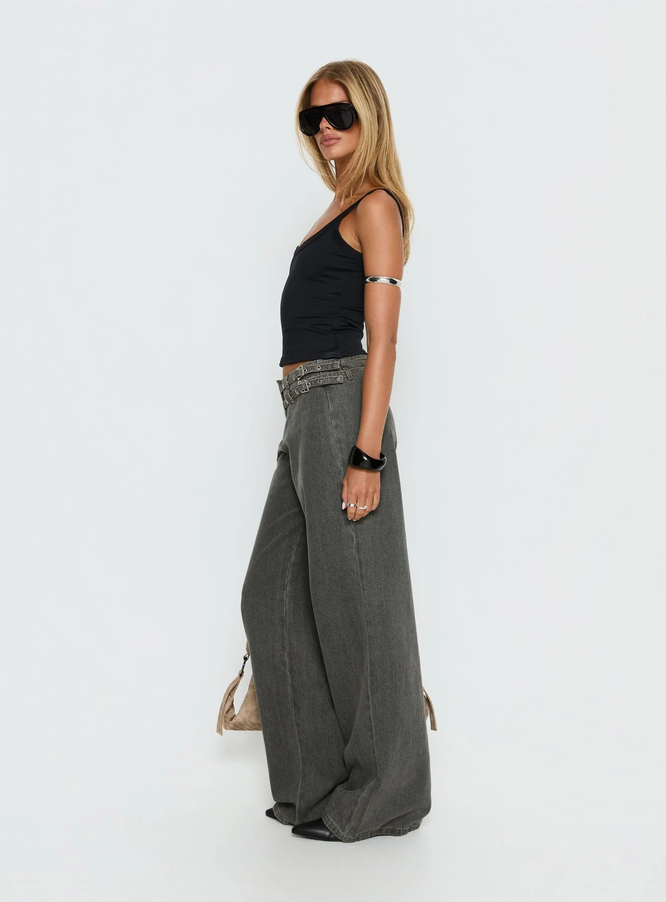 Paltrow Mid Rise Wide Leg Cargo Jeans Washed Grey
