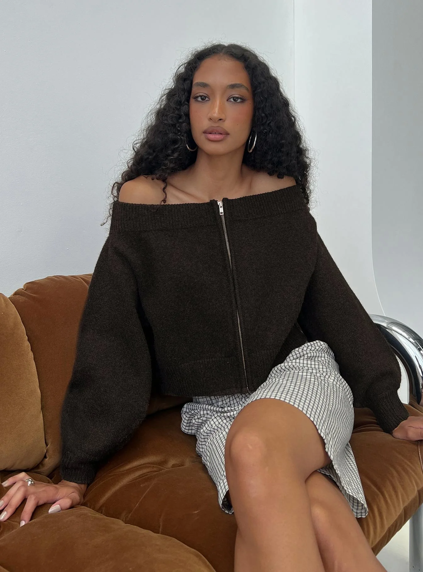 swatches-ortensa-off-shoulder-zip-through-jumper