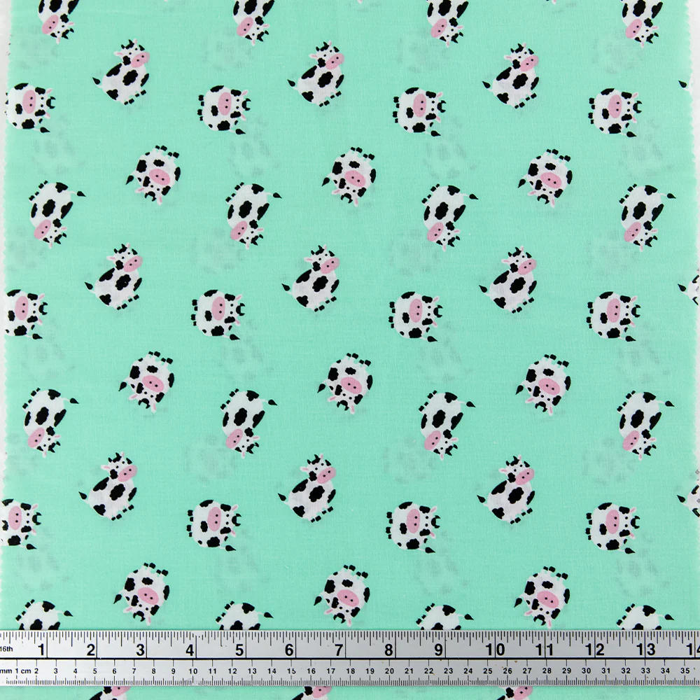 Print Craft & Quilting Fabric, Cows- Width 110cm