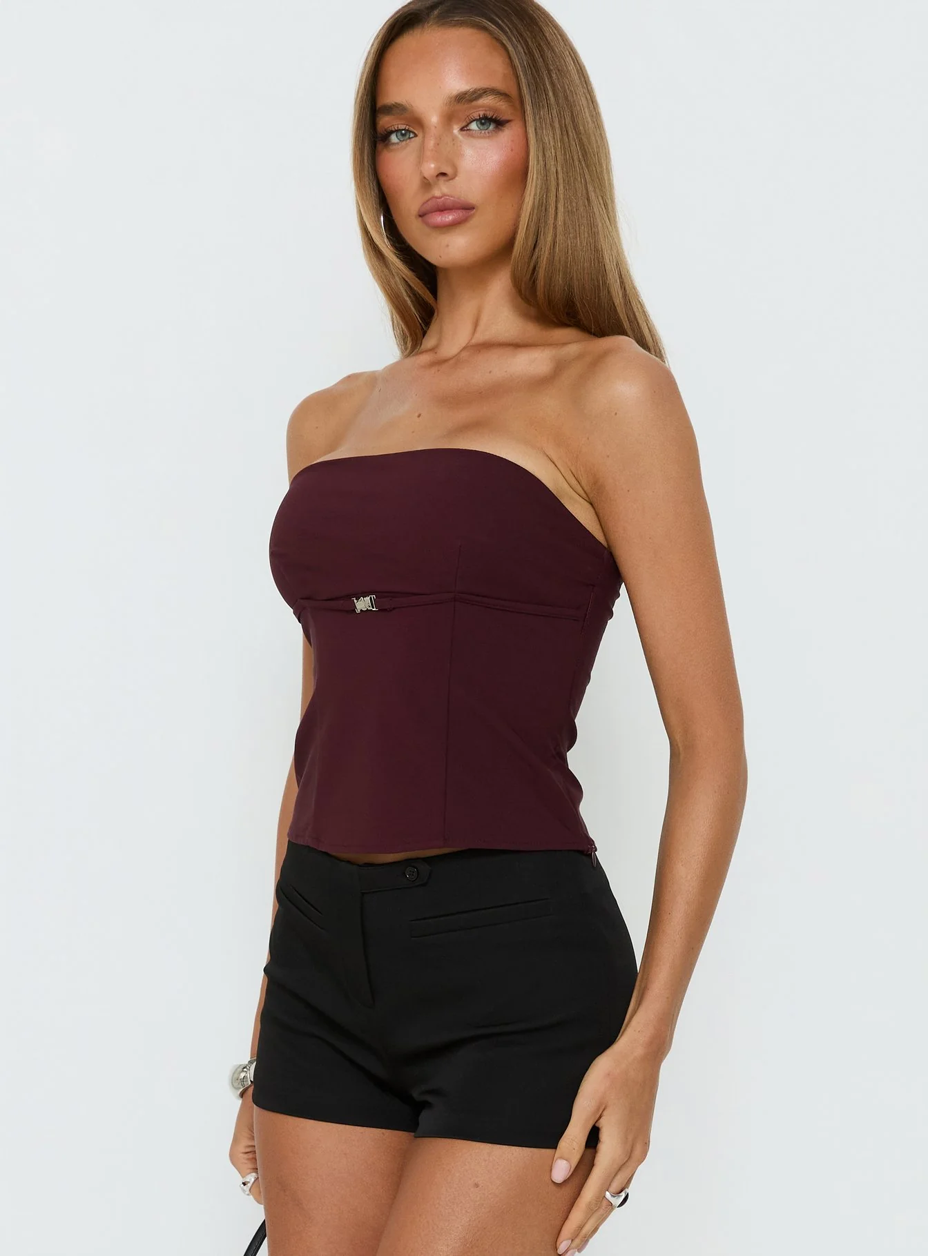 Flounce Strapless Top Plum