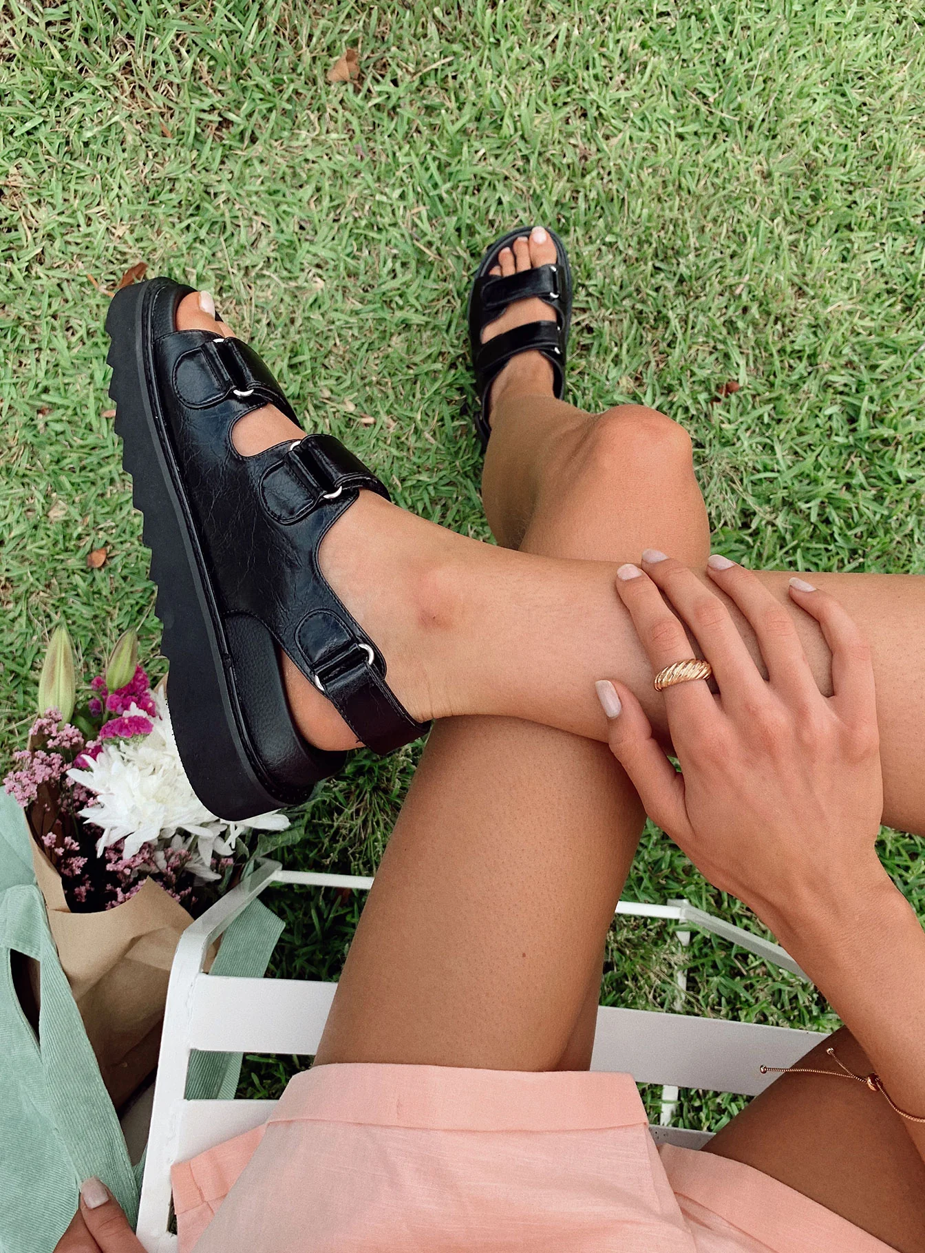 swatches-rue-chunky-sandals