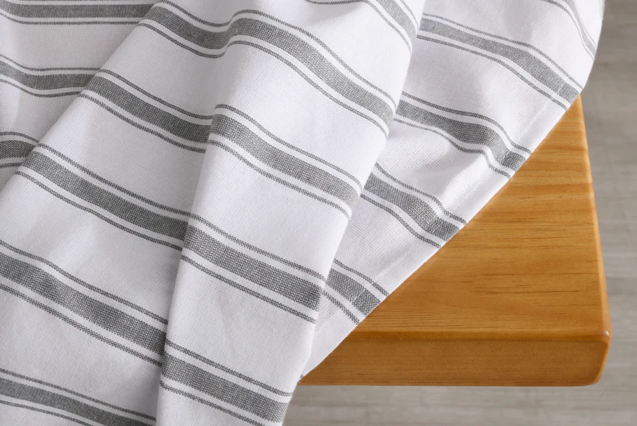 Duchess Yarn Dyed Cotton Tablecloth