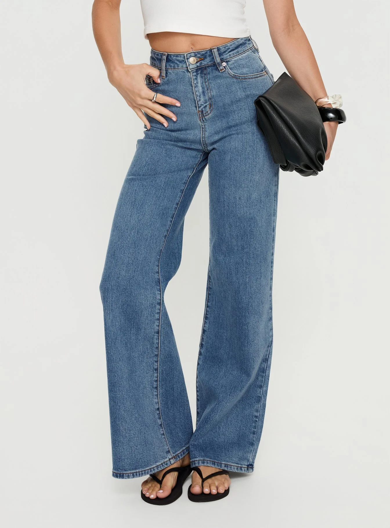 Thearlie High Rise Flared Jeans Mid Blue Wash