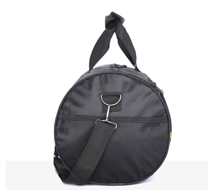 Adjustable Durable Sports Gym Bag Travel Duffel Bag for Men and Women