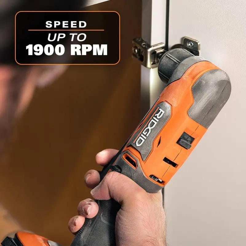 Kompaktowa, bezszczotkowa, akumulatorowa wiertarko-wkrętarka kątowa RIDGID 18 V 3/8