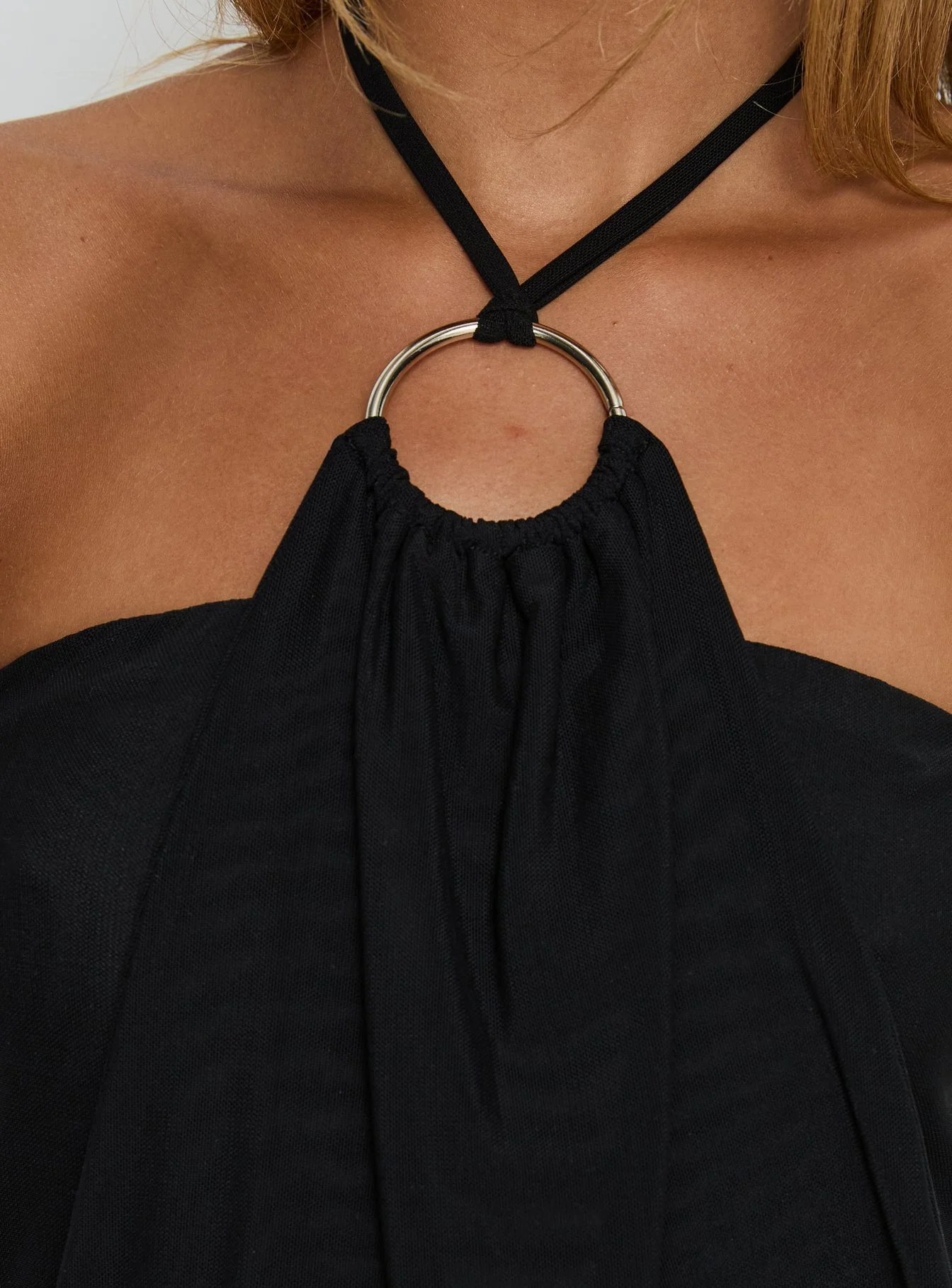 Hedlea Draped Ring Detail Top Black