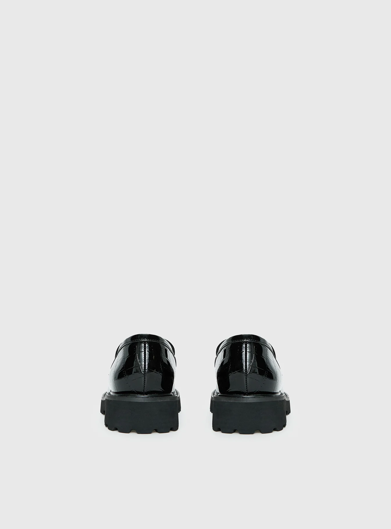 Face The Wind Faux Leather Loafers Black
