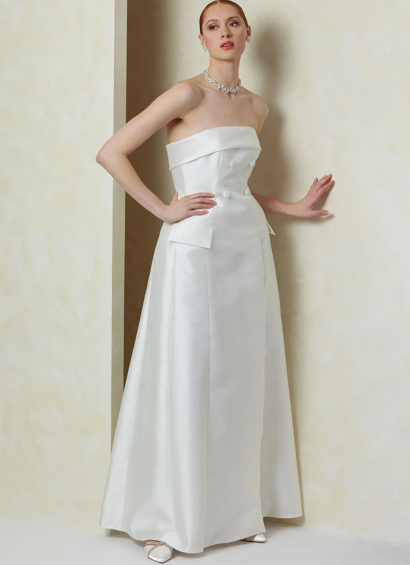 Vogue Pattern V2089 Misses' Dress in Two Lengths