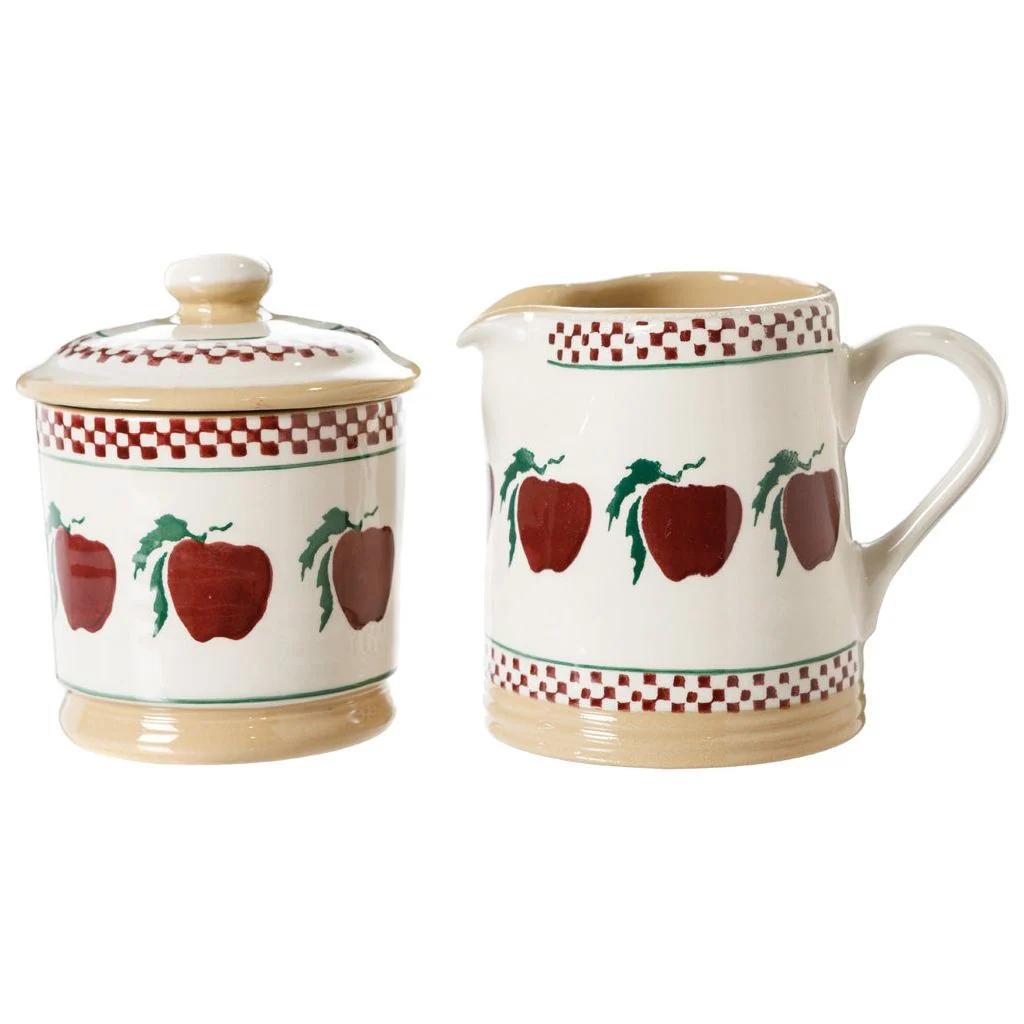 Lidded Sugar Bowl and Small Cylinder Jug