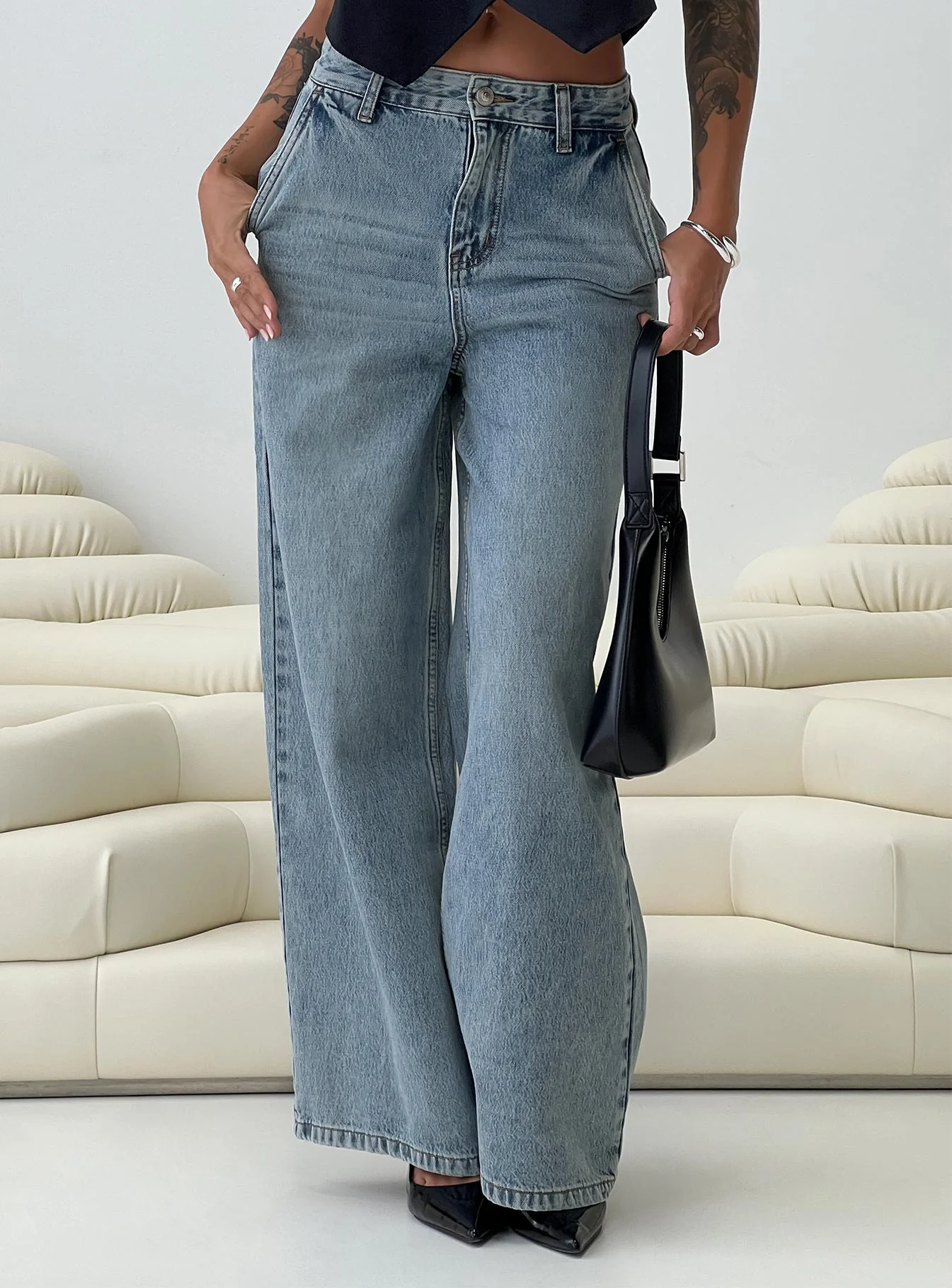 Jewelz High Rise Wide Leg Jeans Light Wash