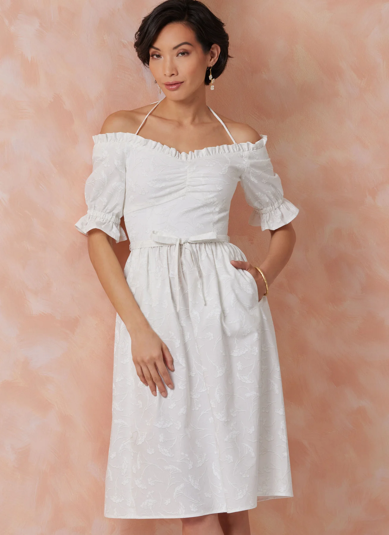 Vogue Pattern V2107 Misses' Dress