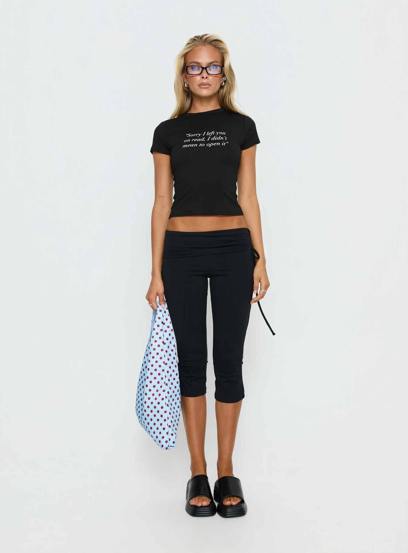 Read Receipts Graphic Baby Tee Black