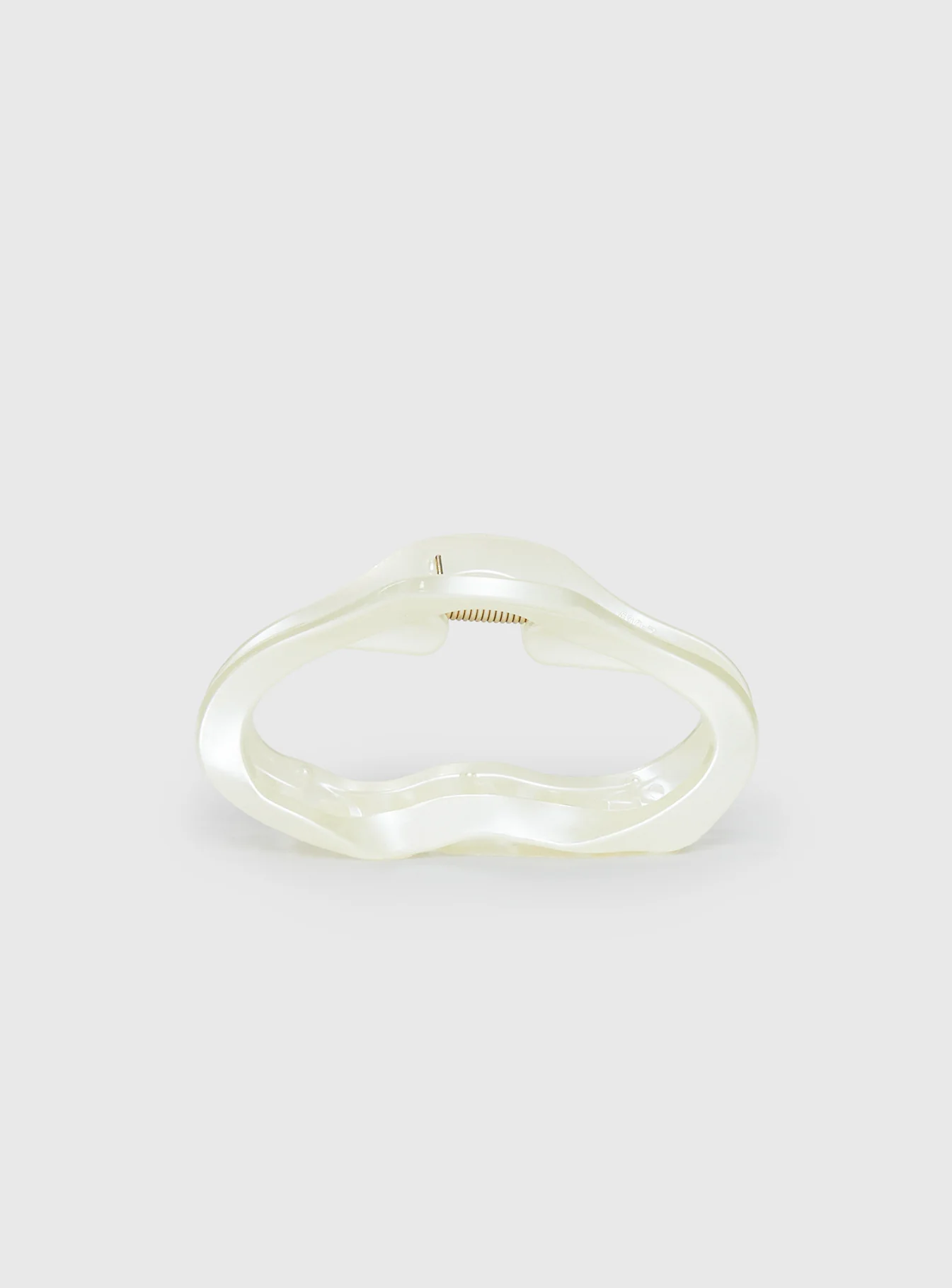 Take It Off Hair Clip Pearl
