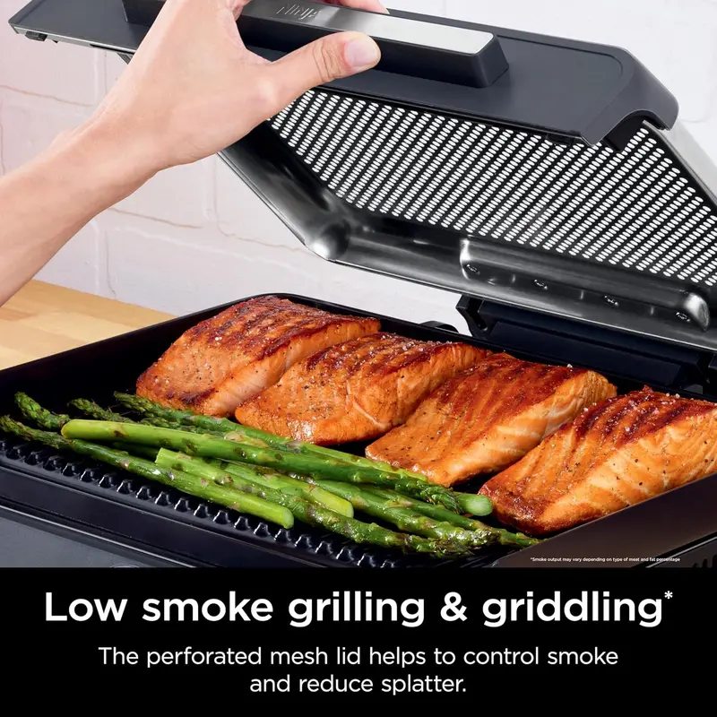 Grill elektryczny i grill wewnętrzny Ninja GR101 – 35,5 cm, powłoka nieprzywierająca, precyzyjne nagrzewanie do 260°C, można myć w zmywarce do hamburgerów, steków, naleśników i warzyw