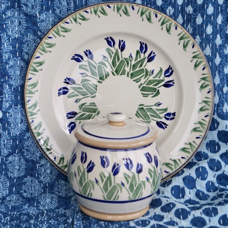 Small Round Lidded Jar