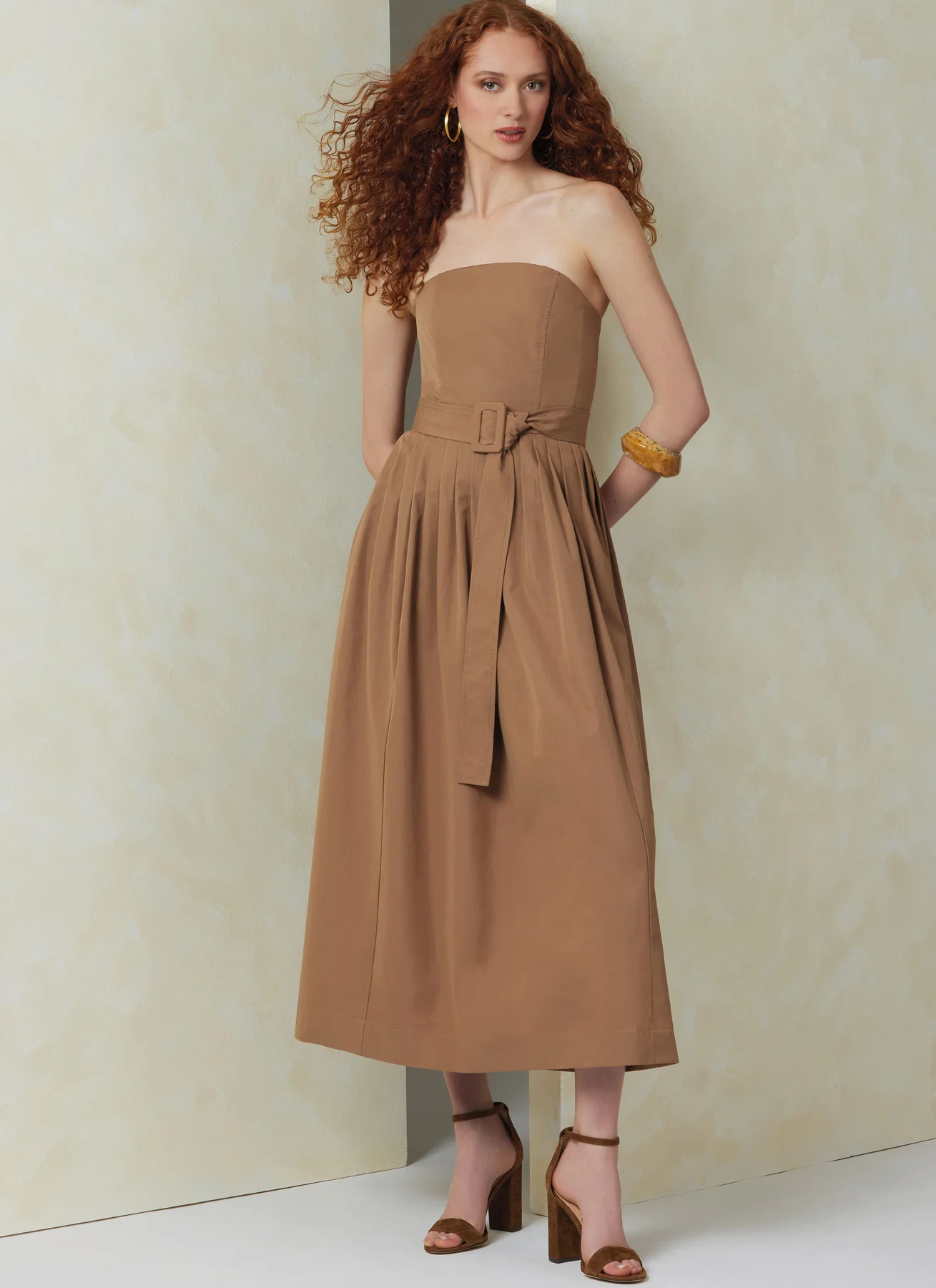 Vogue Pattern V2084 Misses' Dress with Belt and Overbodice