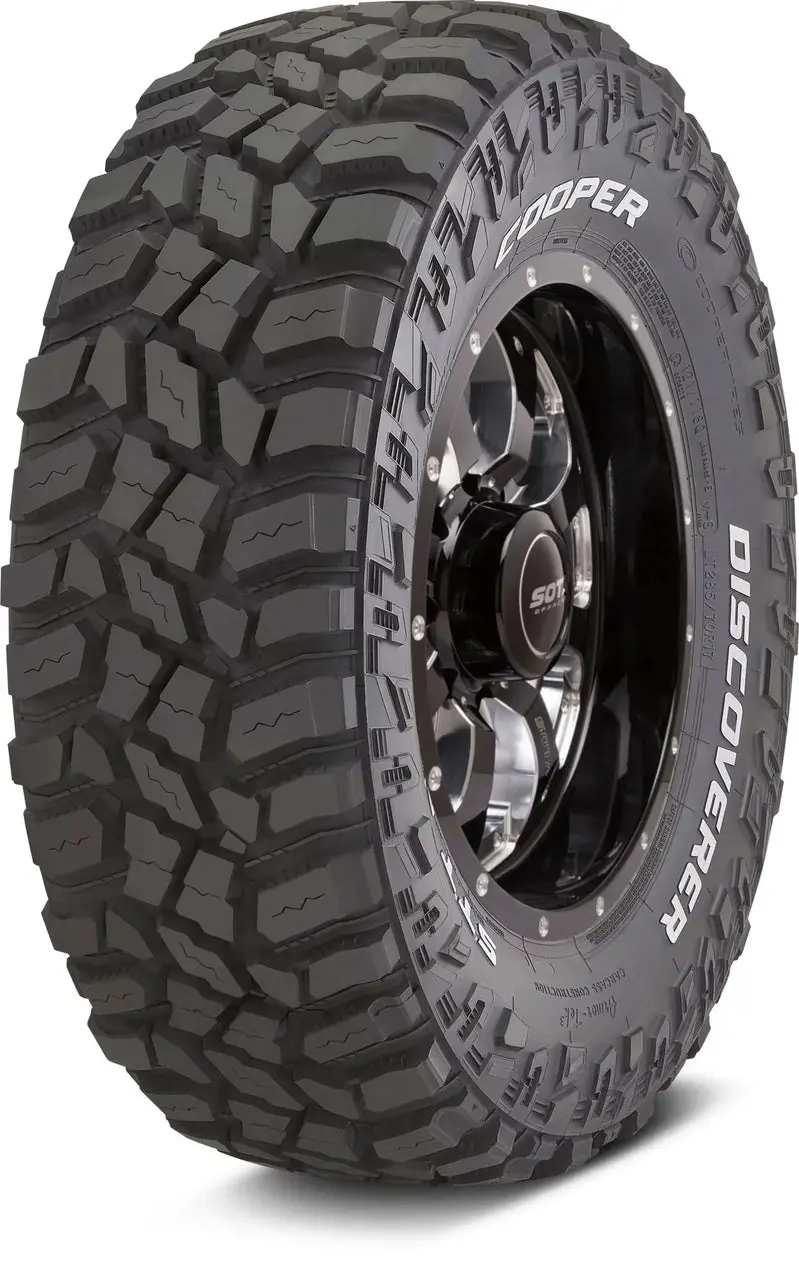 Zestaw 4 opon terenowych Cooper Discoverer STT Pro LT LT275/70R18 125P do samochodów ciężarowych i SUV-ów
