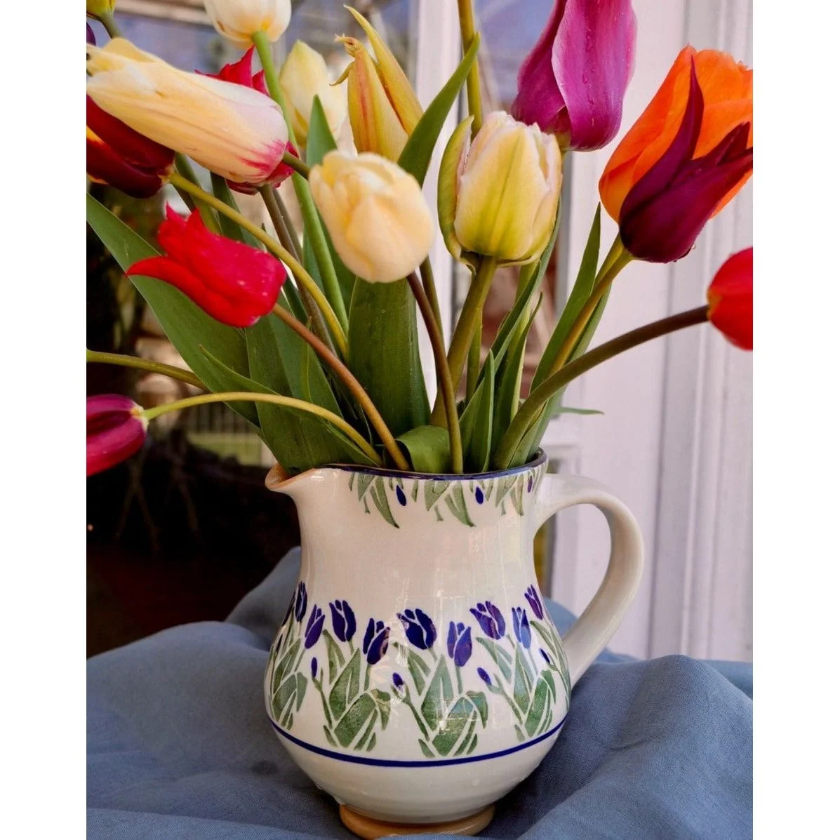 Medium Jug