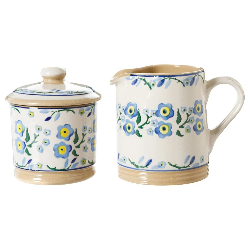 Lidded Sugar Bowl and Small Cylinder Jug
