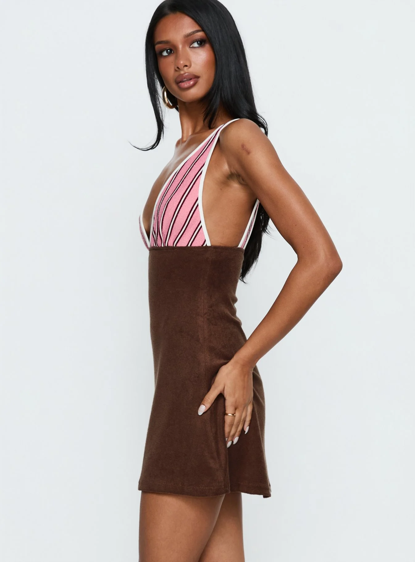 Aydenn Contrast Plunge Mini Dress Pink / Brown