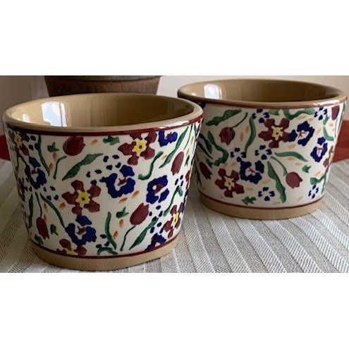 2 Custard Cups