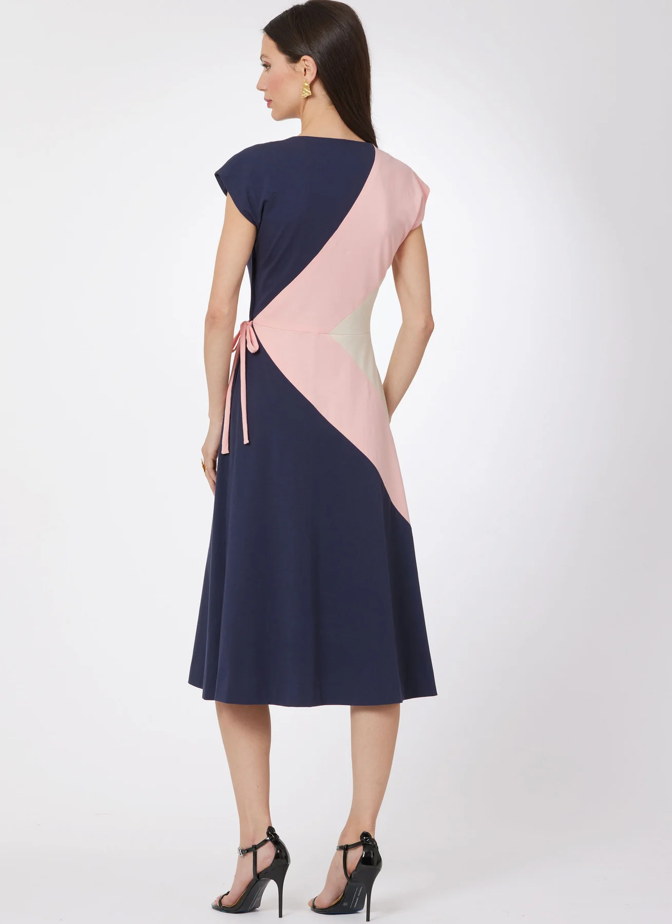 Vogue Pattern V2100 Misses' Knit Dress