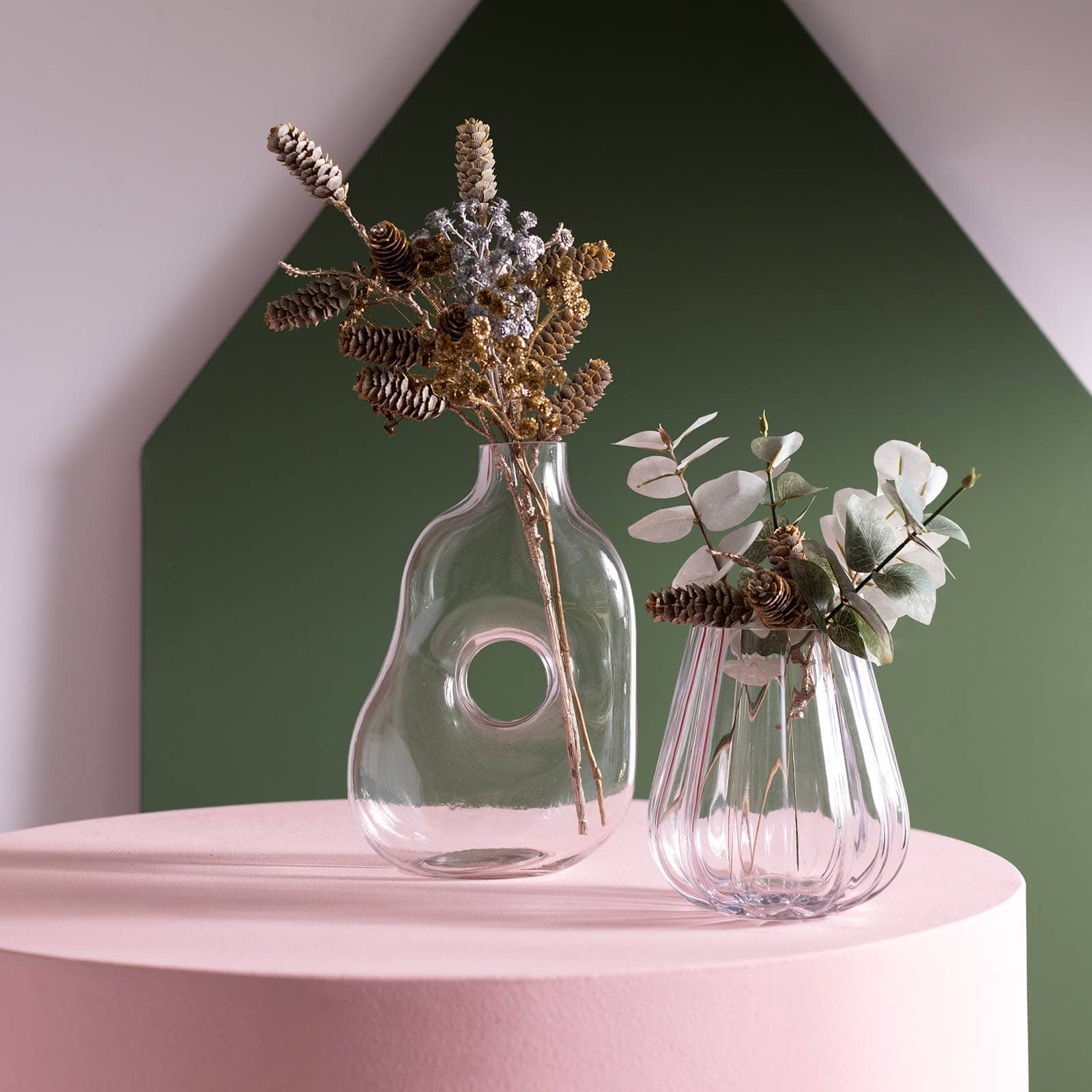 Vase Klar,B 180 x H 260 x T 105 mm