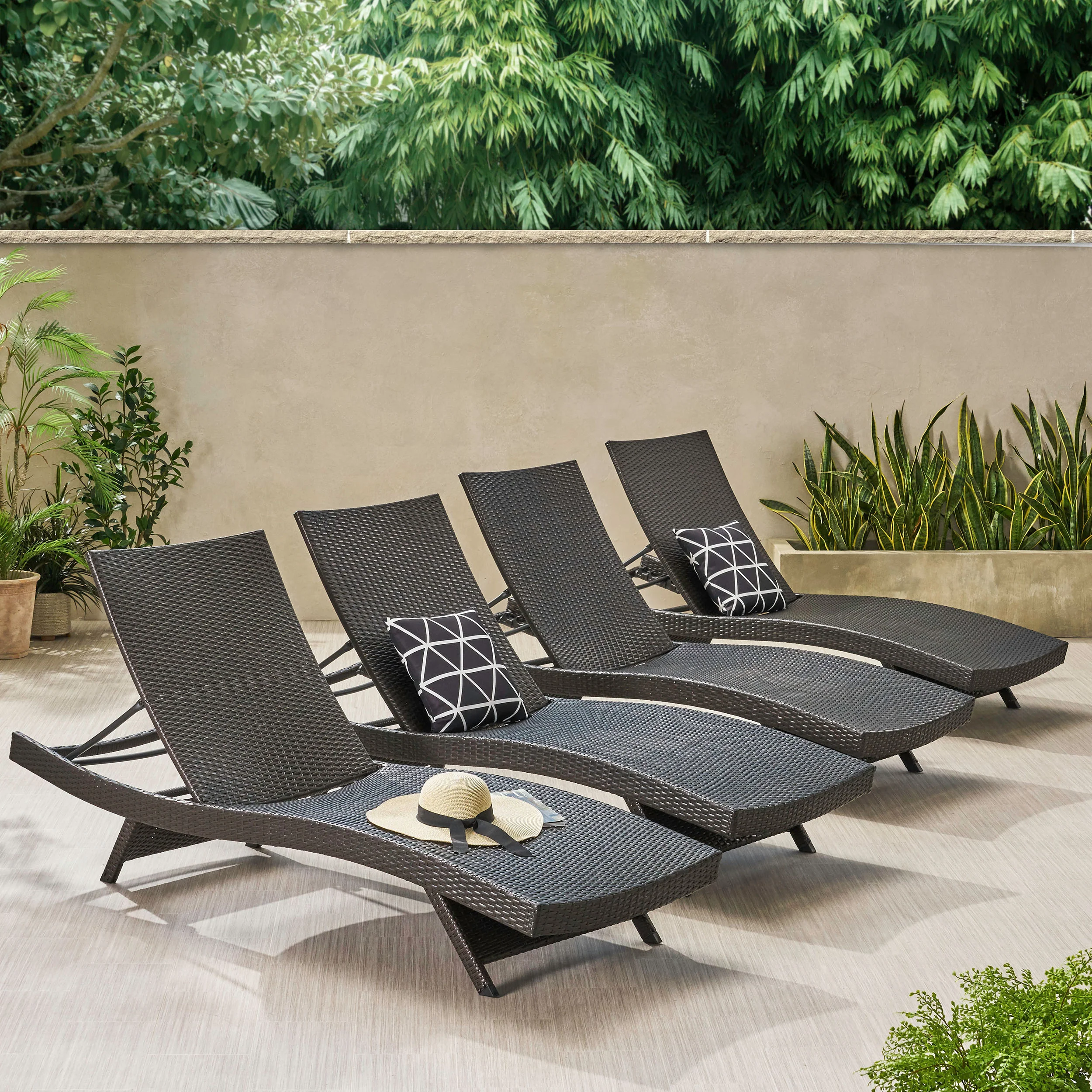 Set of 4 Luxury Outdoor Patio Furniture PE Wicker Chaise Lounge Chairs - furnishings