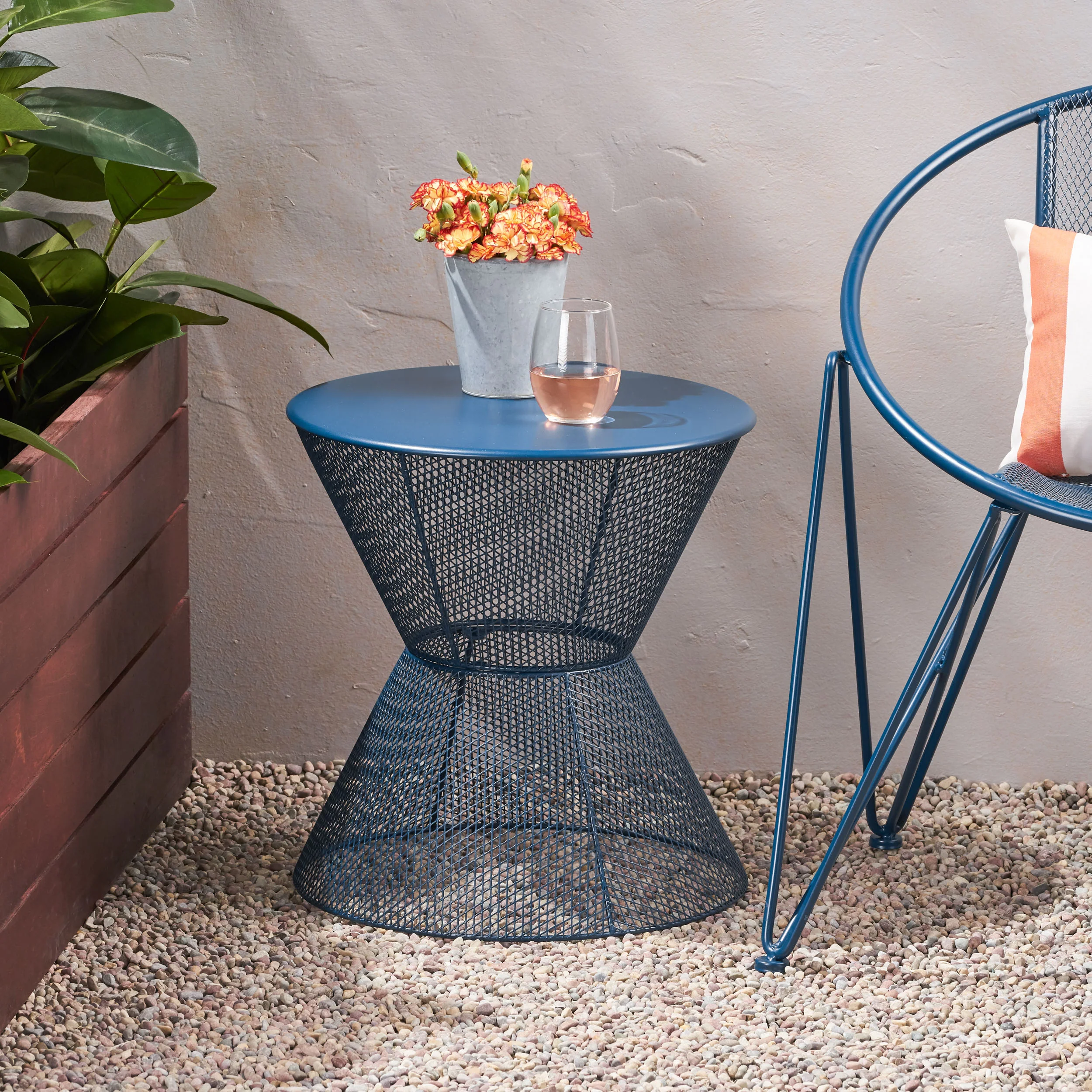 Tristian Modern Outdoor Iron Side Table - furnishings