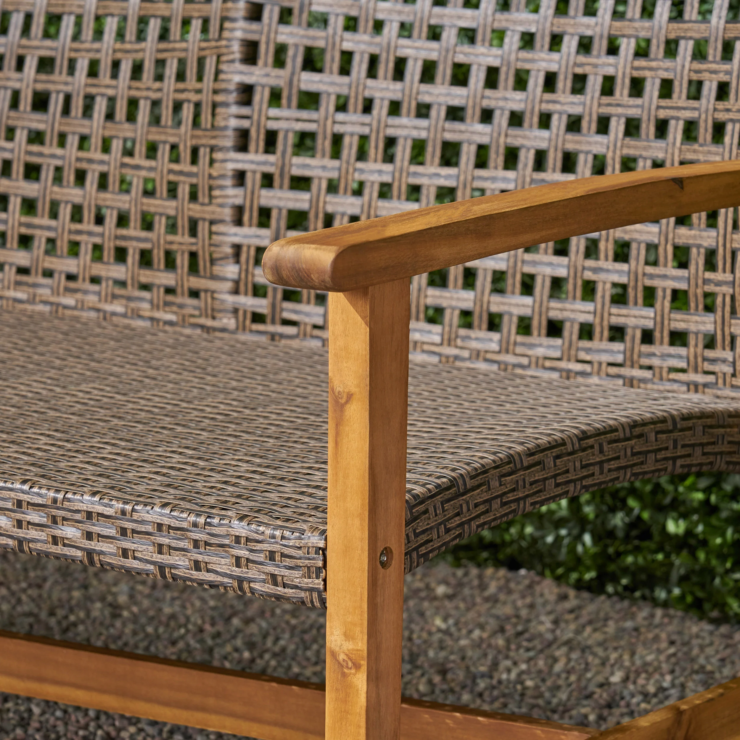 Spring Spender Outdoor 4 Piece Wood and Wicker Chat Set - furnishings