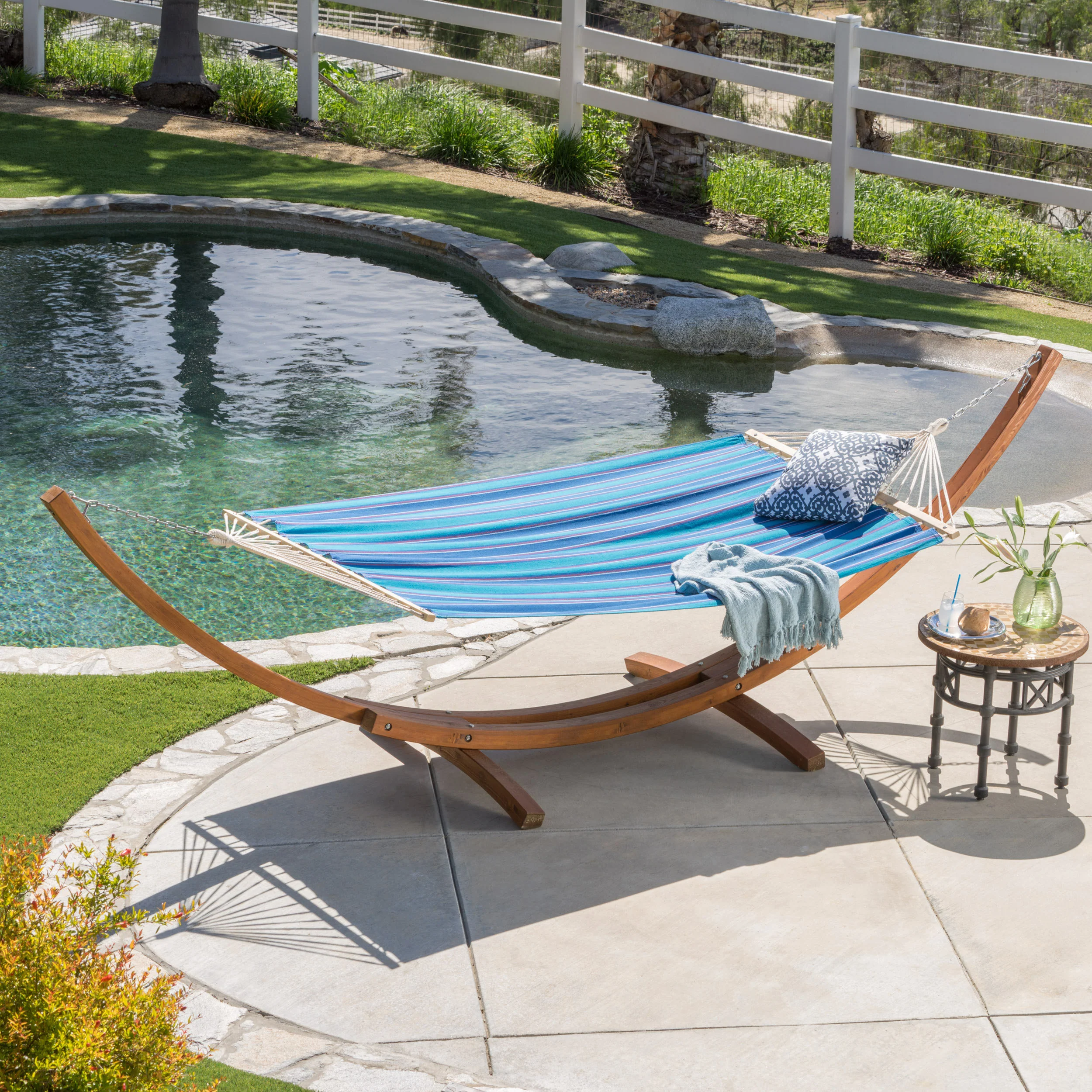 Weston Outdoor Hammock w/ Wooden Base - furnishings