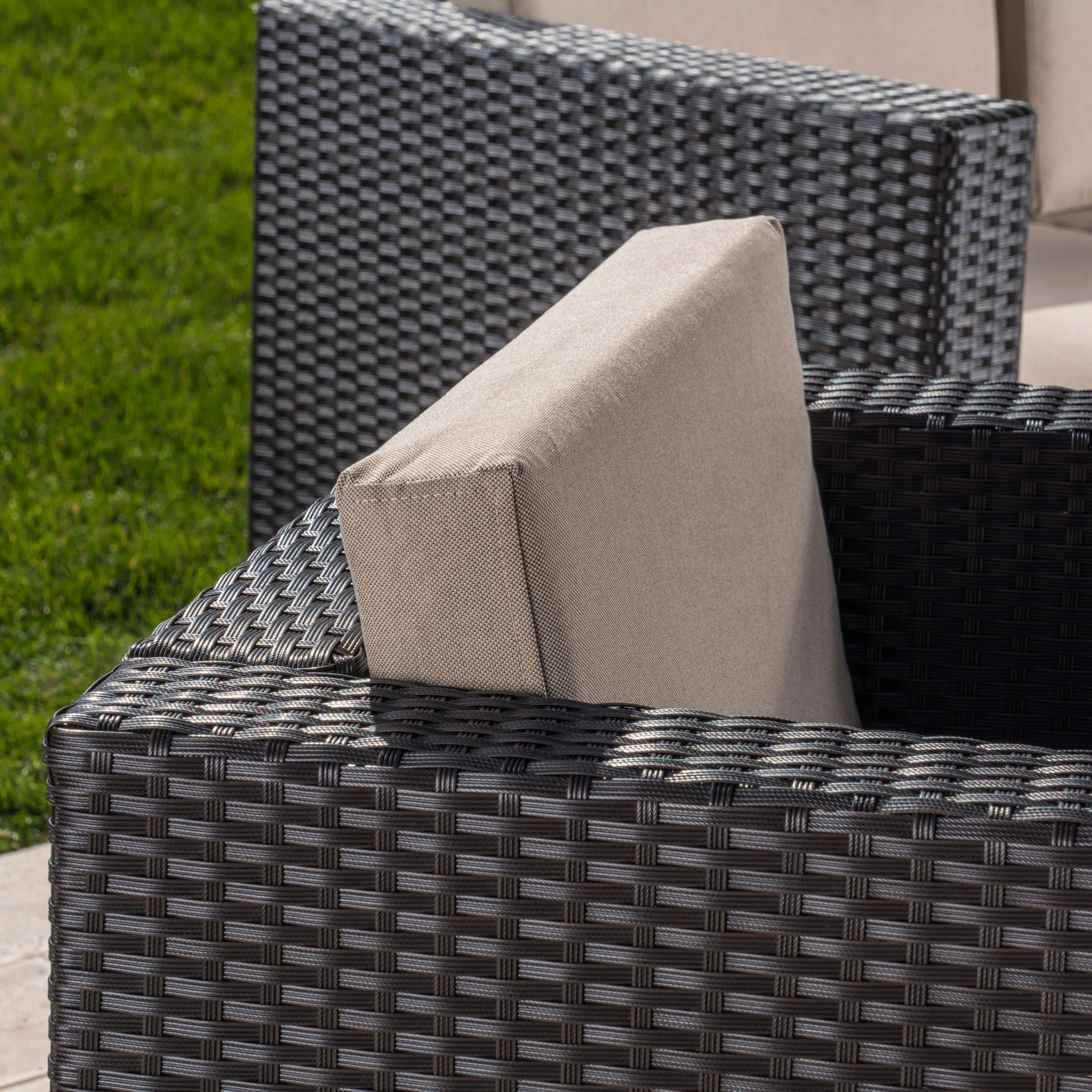 Venice 6-Seater Outdoor Sectional with Coffee Table - furnishings