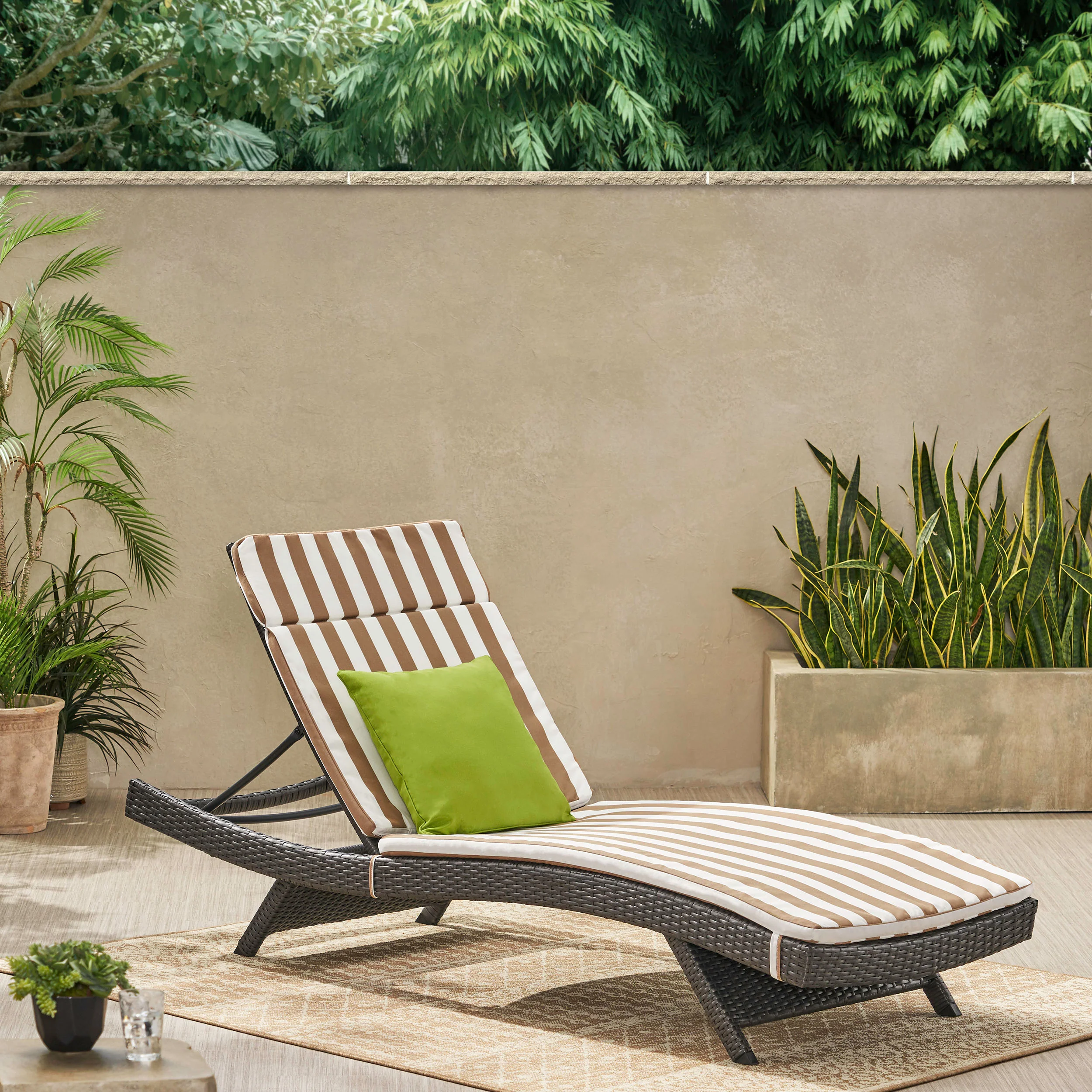 Lakeport Outdoor Wicker Lounge with Water Resistant Cushion - furnishings
