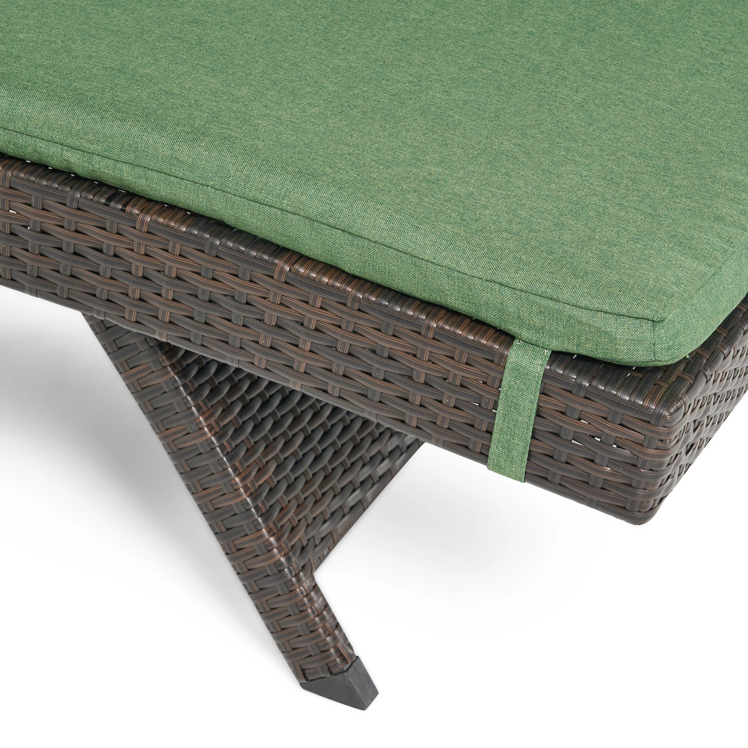 Lakeport Outdoor Wicker Armed Chaise Lounge Chairs w/ Cushions (set of 2) - furnishings