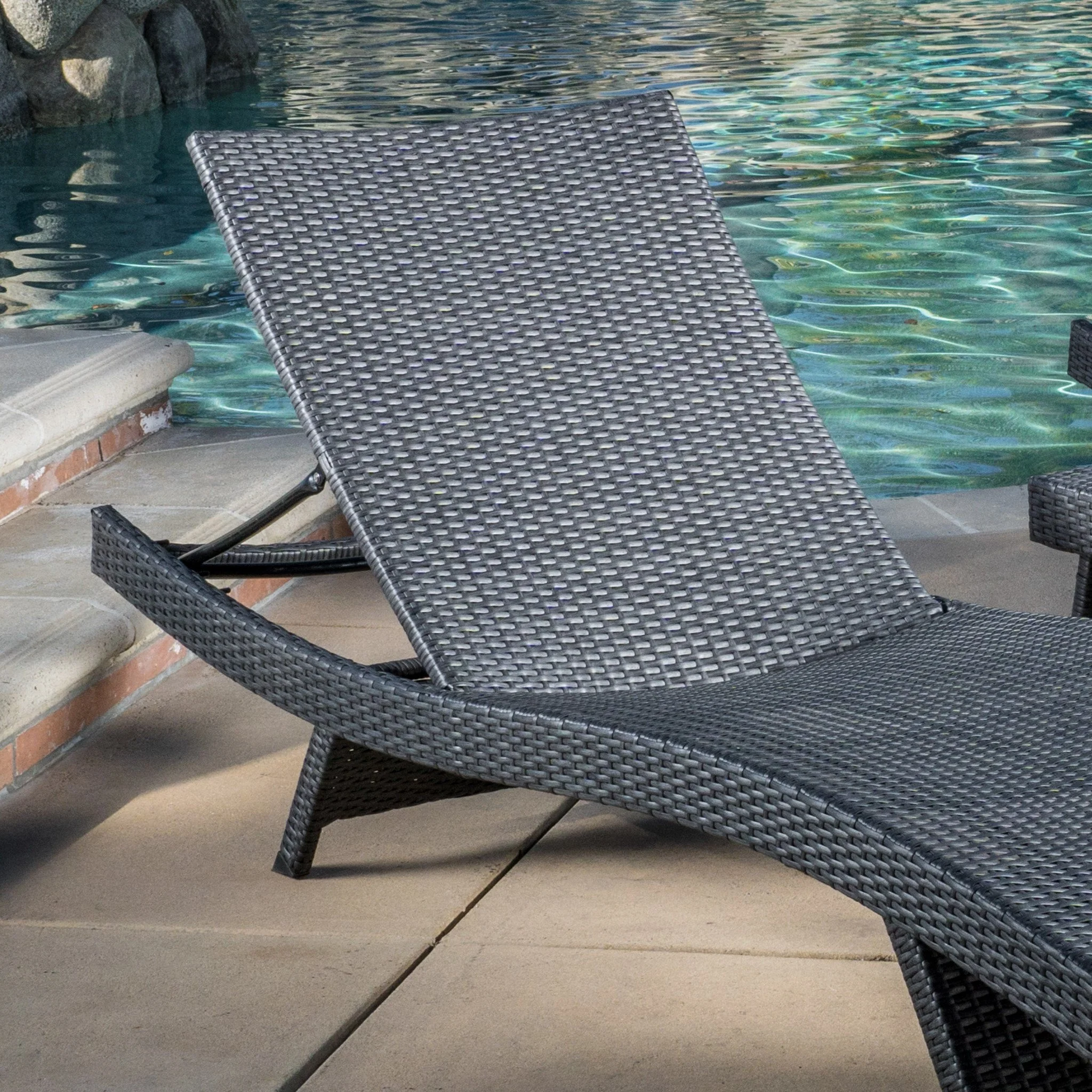 Lakeport Outdoor Grey Wicker 3-piece Adjustable Chaise Lounge Set - furnishings