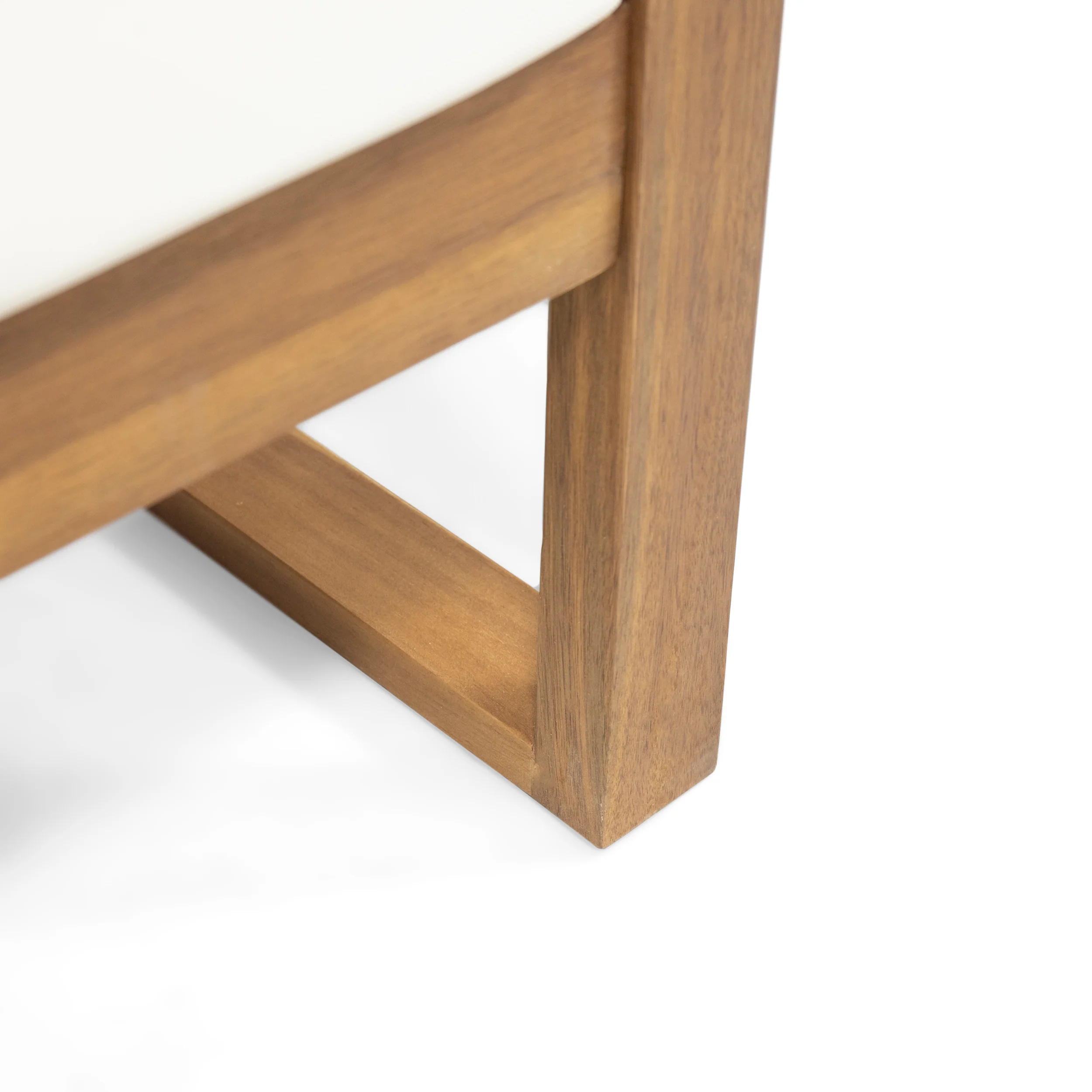 Silla Outdoor Acacia Wood Club Chair with Cushion - furnishings