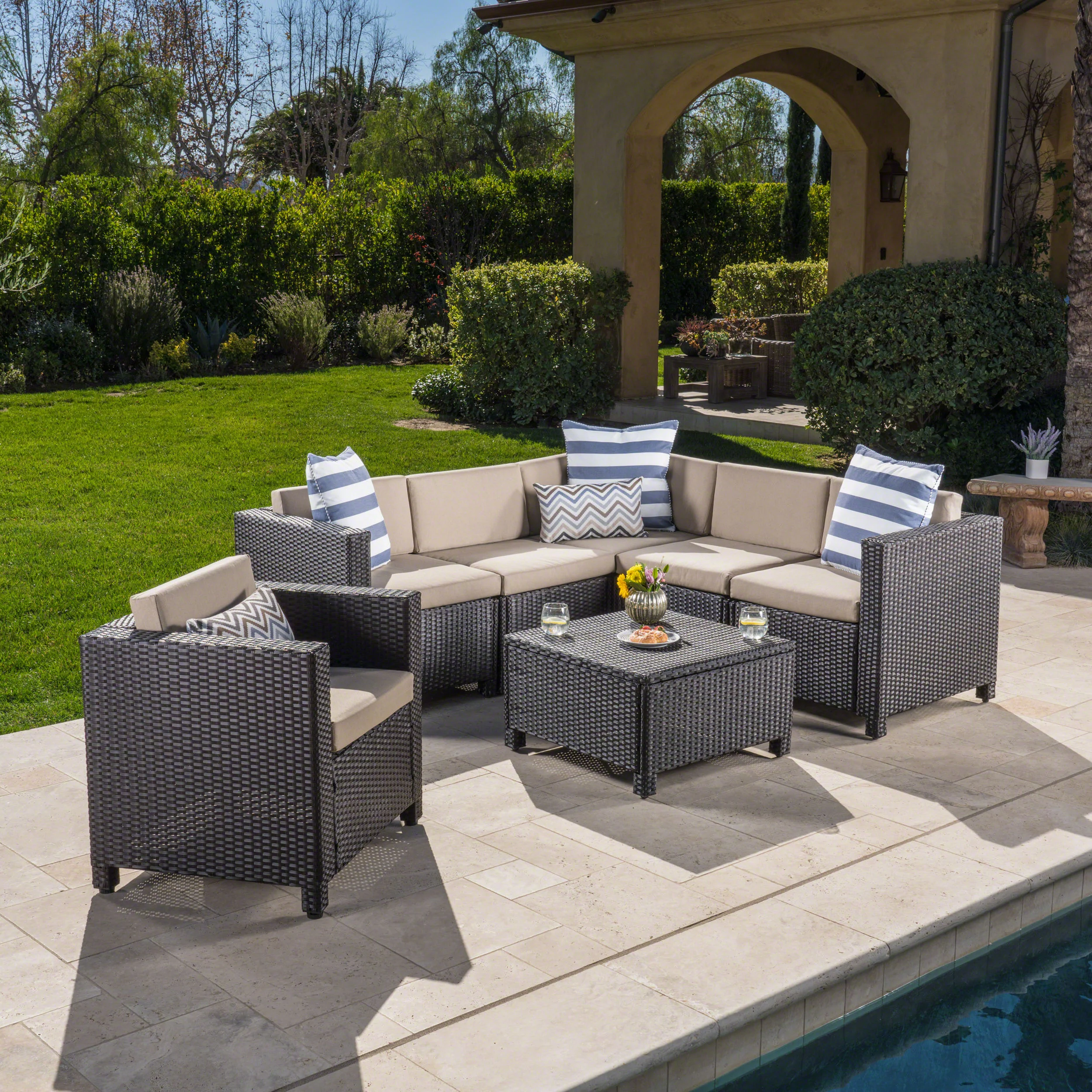 Venice 6-Seater Outdoor Sectional with Coffee Table - furnishings