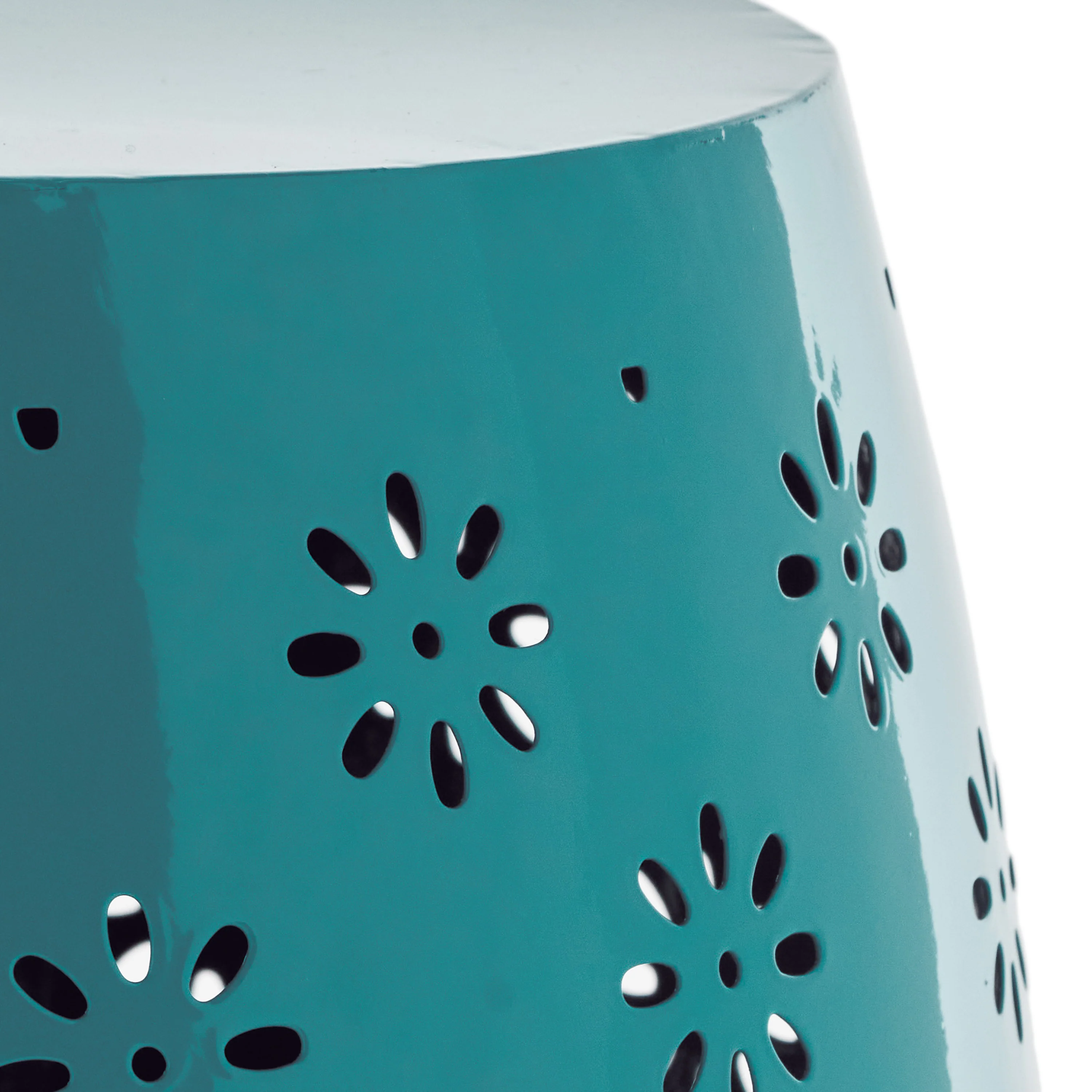 Breeze Outdoor Modern Floral Lace-Cut Metal Accent Side Table - furnishings