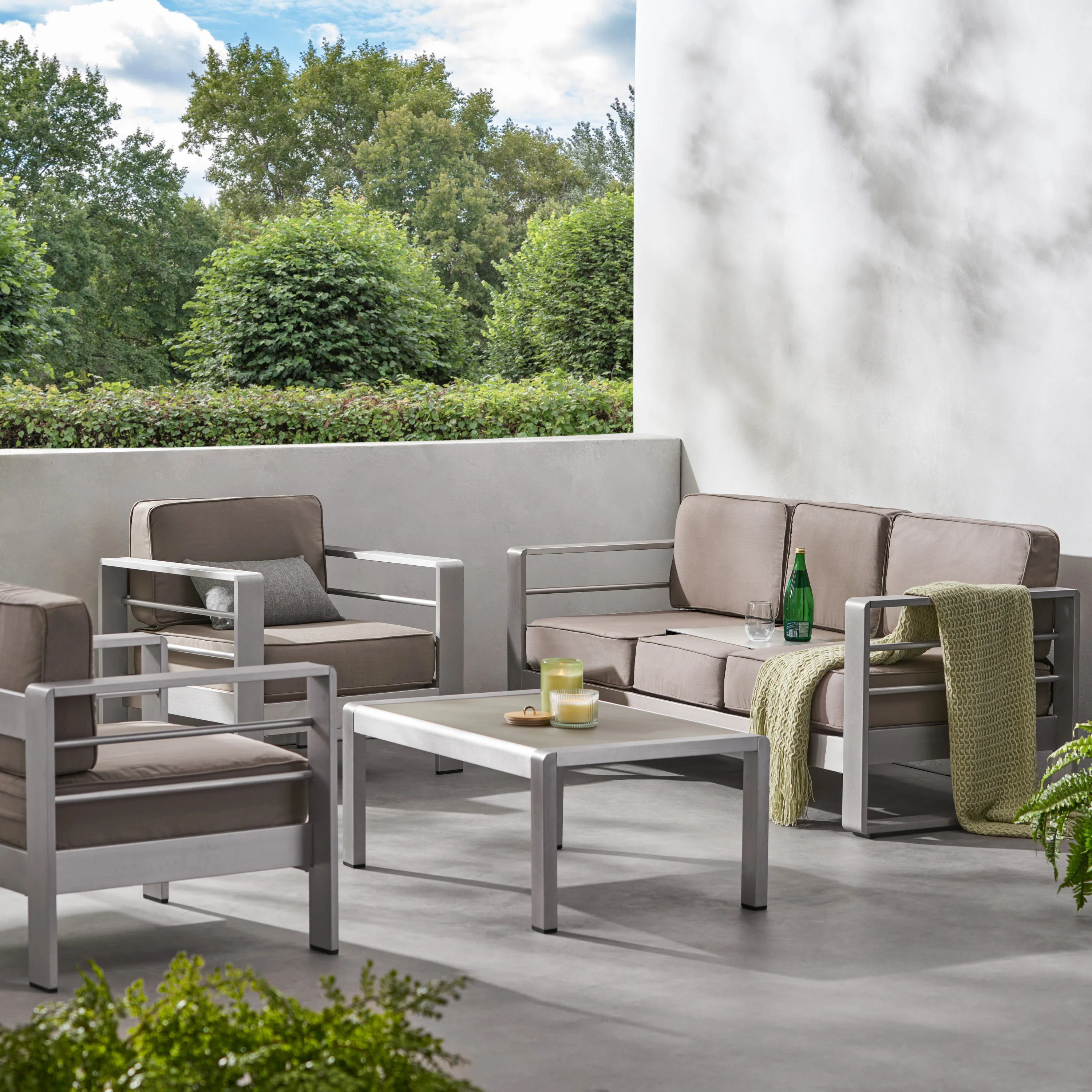 Crested Bay Outdoor Aluminum 5 Seater Chat Set with Sunbrella Cushions - furnishings
