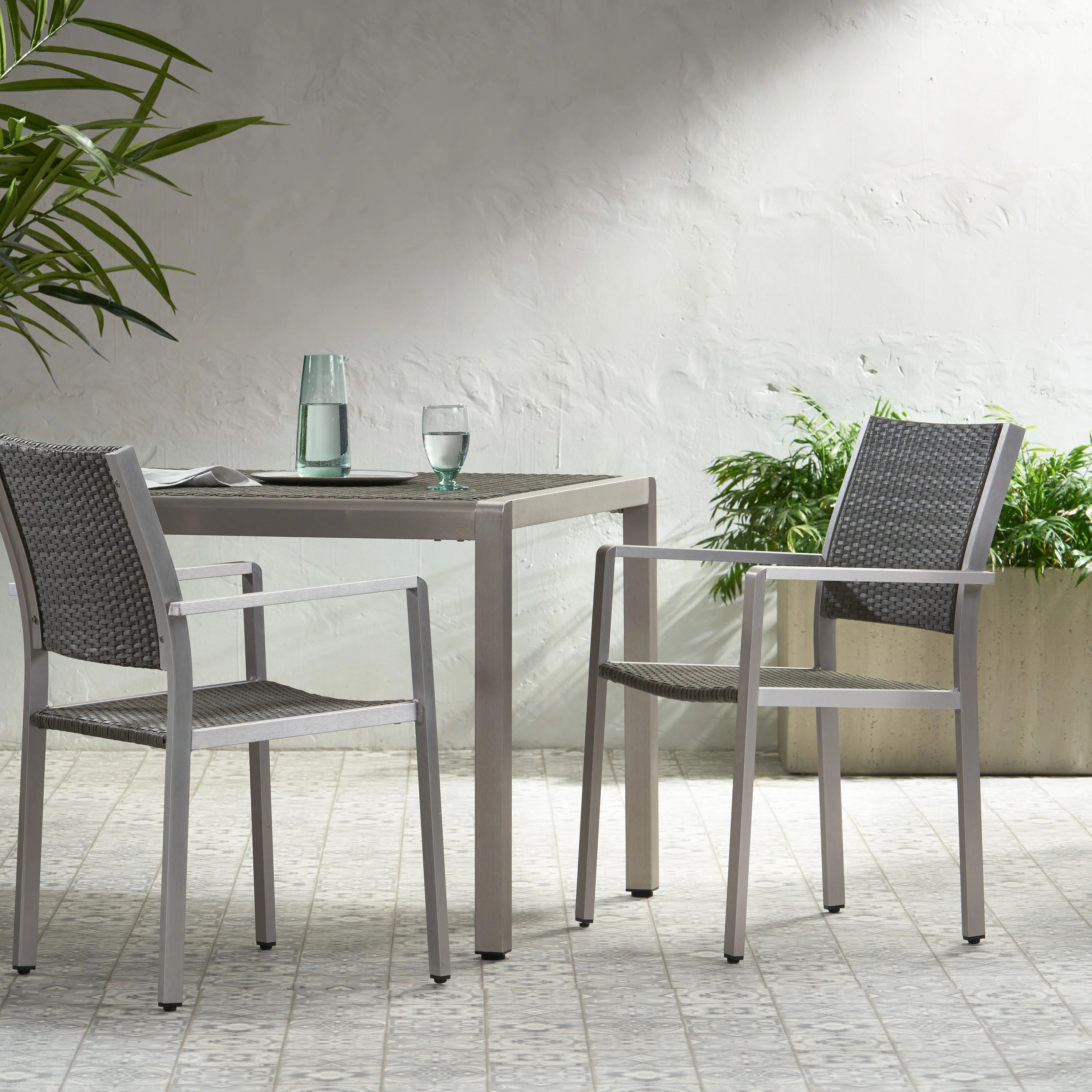 Coral Bay Outdoor Wicker Dining Chairs w/ Aluminum Frame (Set of 2) - furnishings