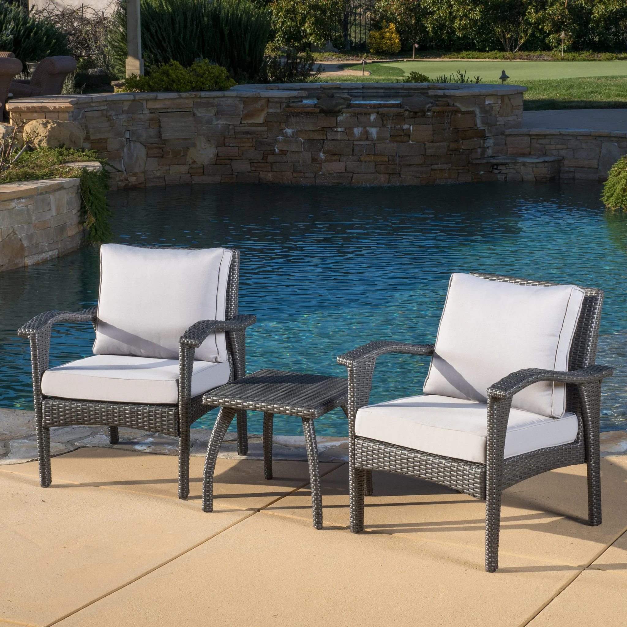 Outdoor 3-Piece Gray Wicker Chat Set with Silver Cushions - furnishings